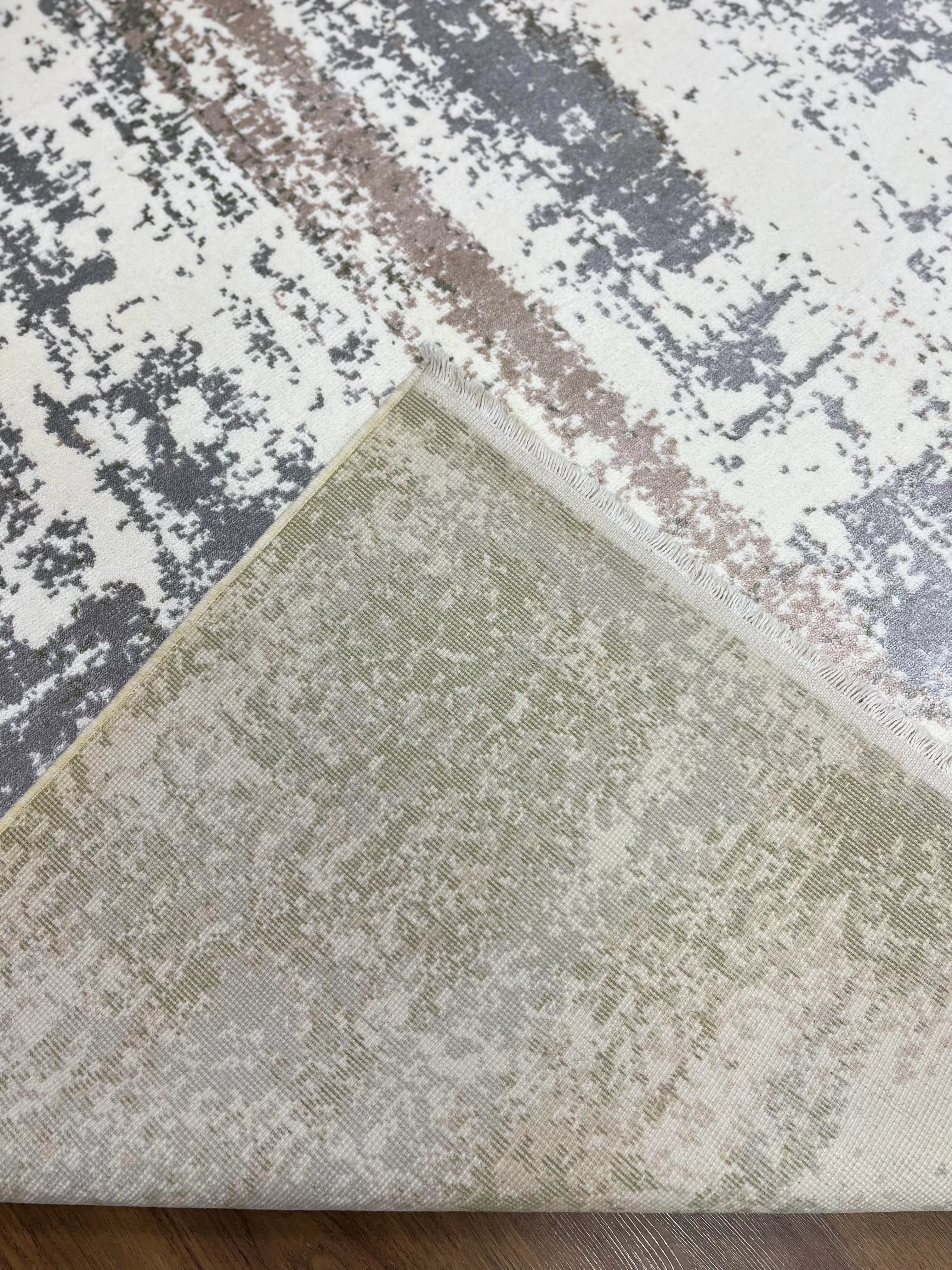 ÖZEL TEZGAH 07 OPTİK PETROL Emeği ile Özel Tezgahlarda Üretilen Yün Viskon Salon Halısı 160X230