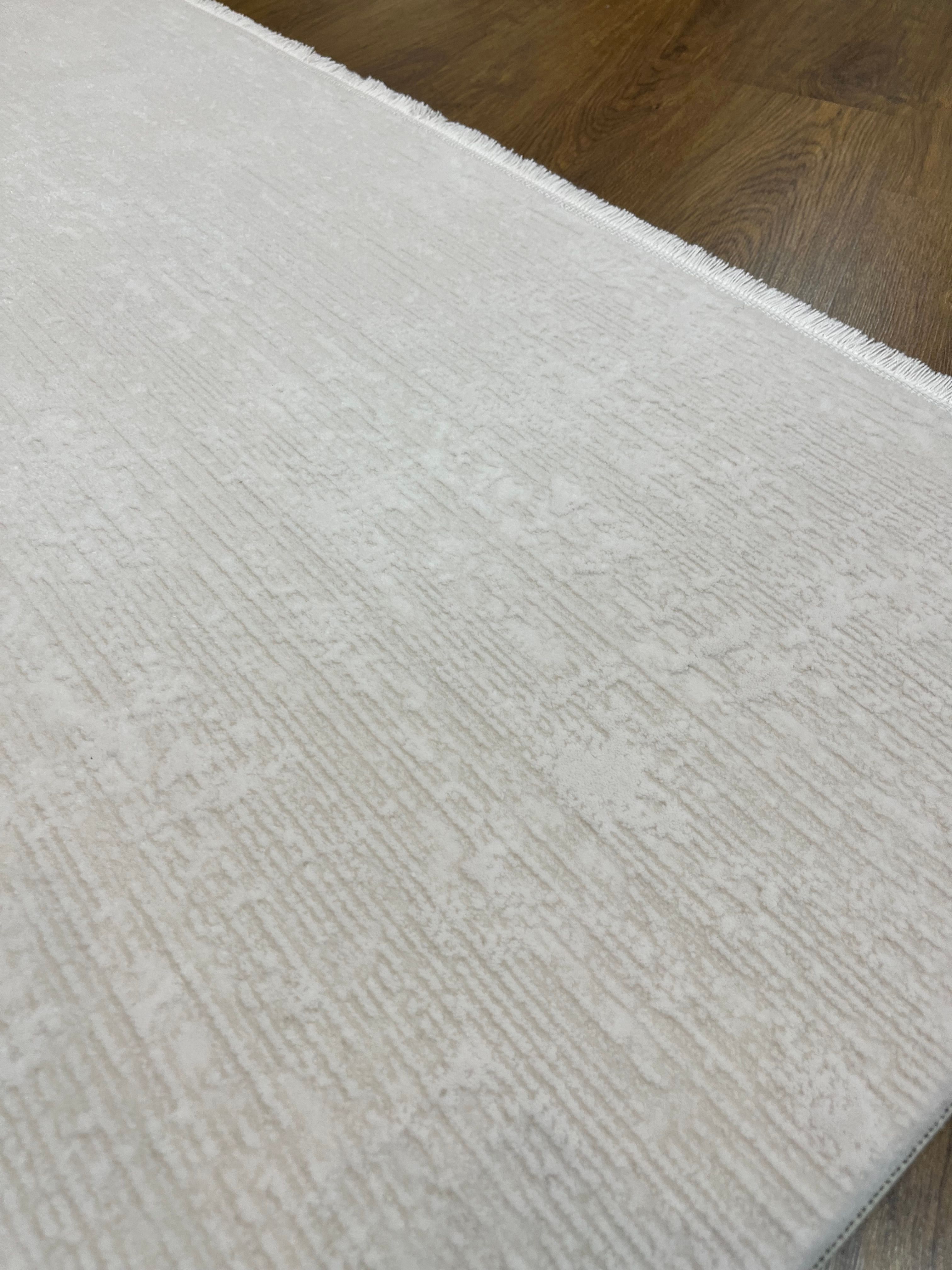 BUGO CONCEPT POLYESTER CREAM MAKİNA HALISI 160x230
