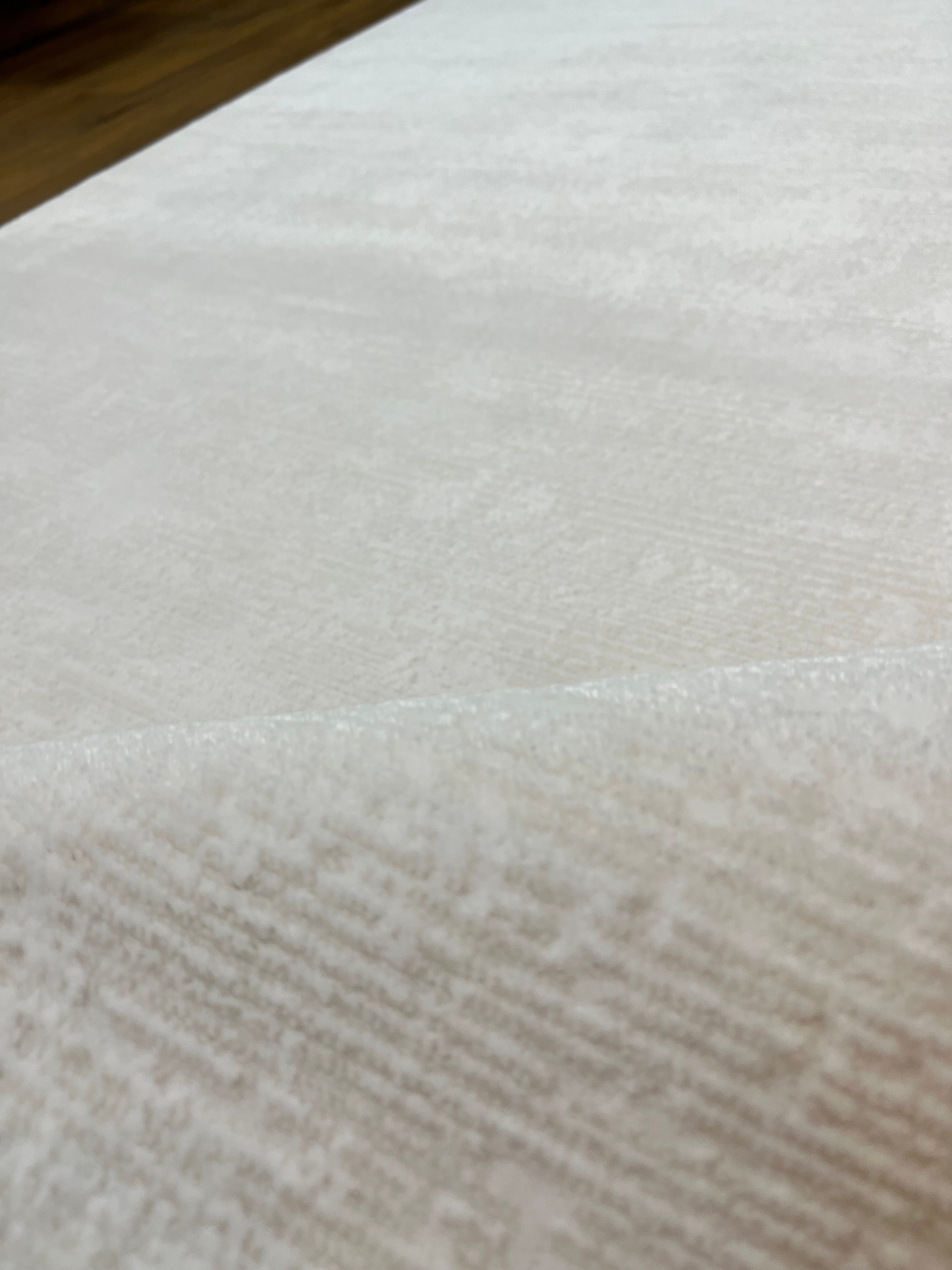 BUGO CONCEPT POLYESTER CREAM MAKİNA HALISI 160x230