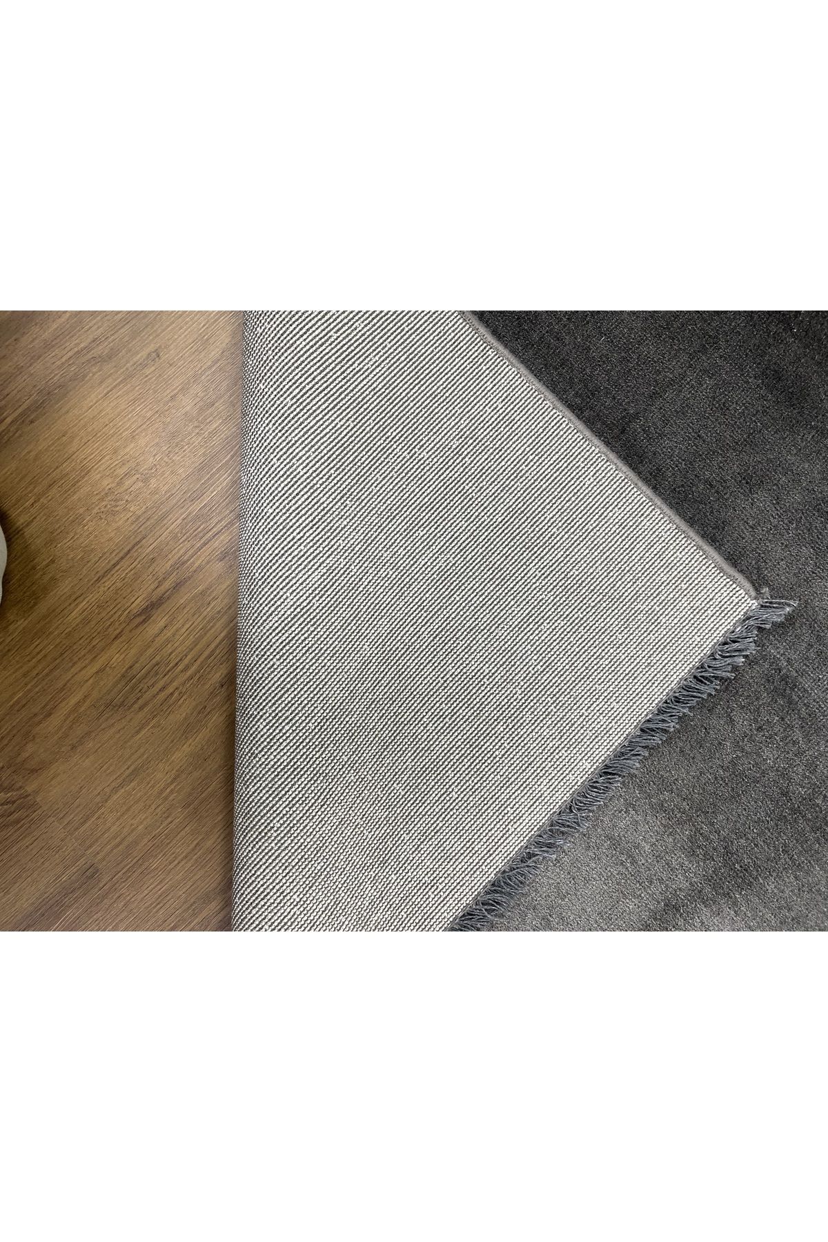 Antrasit Parlak Desensiz Natural Viskon Salon Halısı 160x230