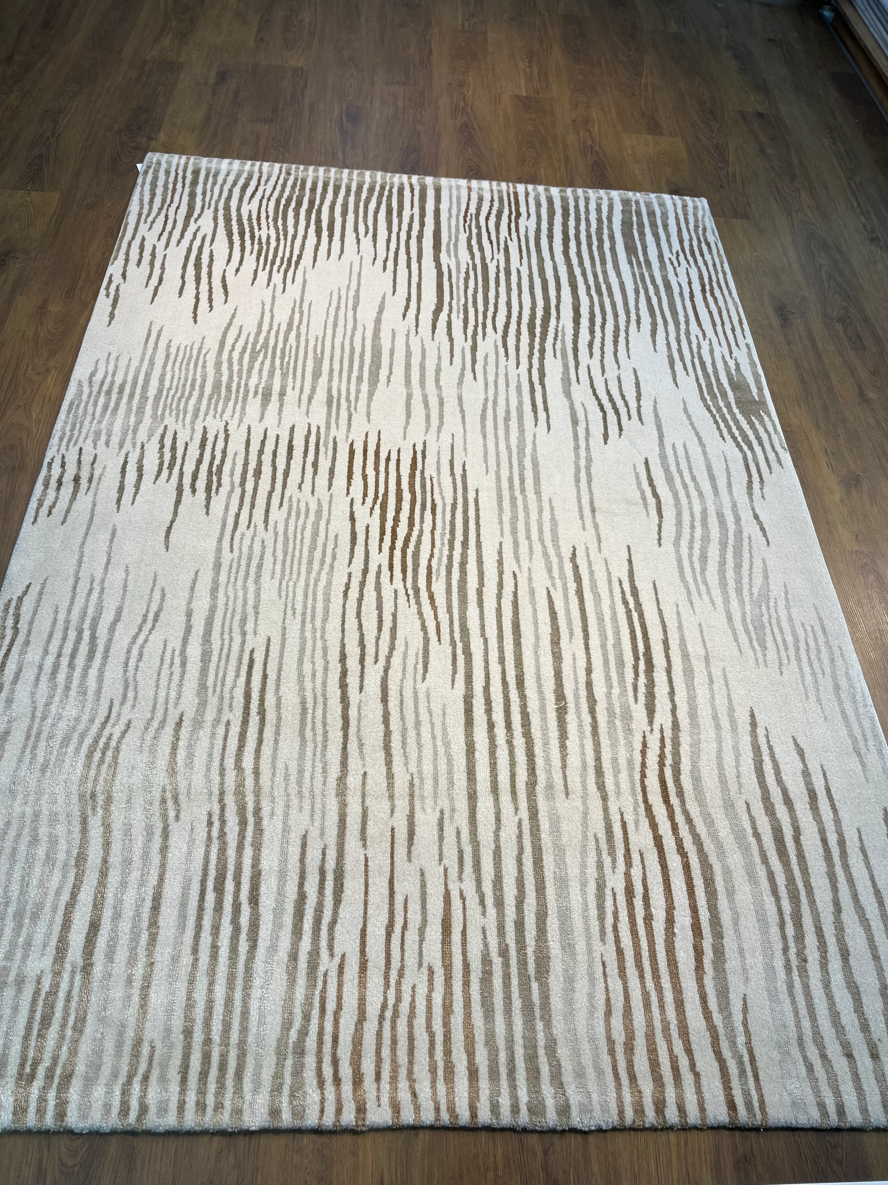 ÖZEL TEZGAH 11 SAMPLE El Emeği ile Özel Tezgahlarda Üretilen Yün Viskon Salon Halısı 160X230