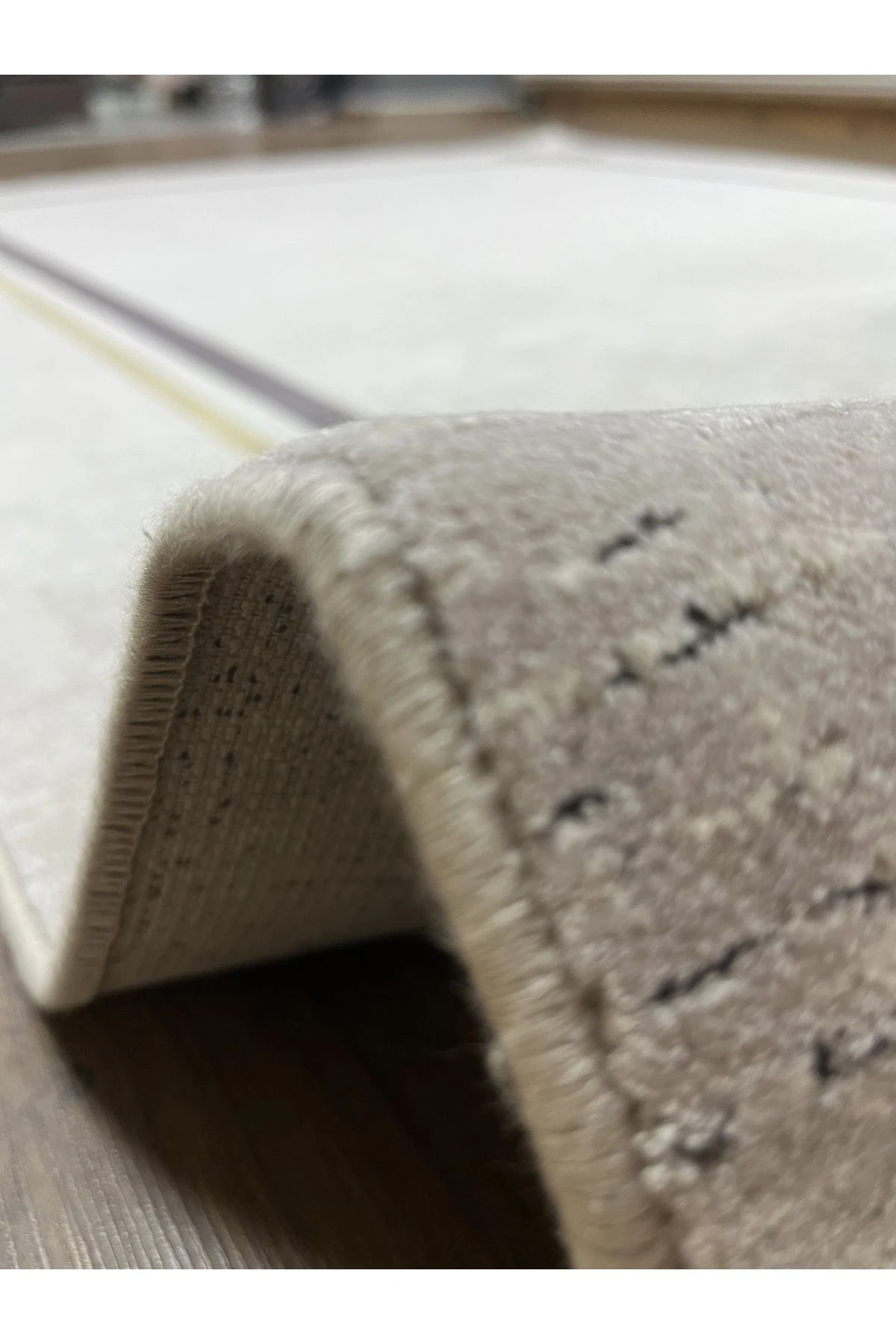 Antrasit Krem Gold Modern Desenli Naturel Viskon Salon Halısı 160x230