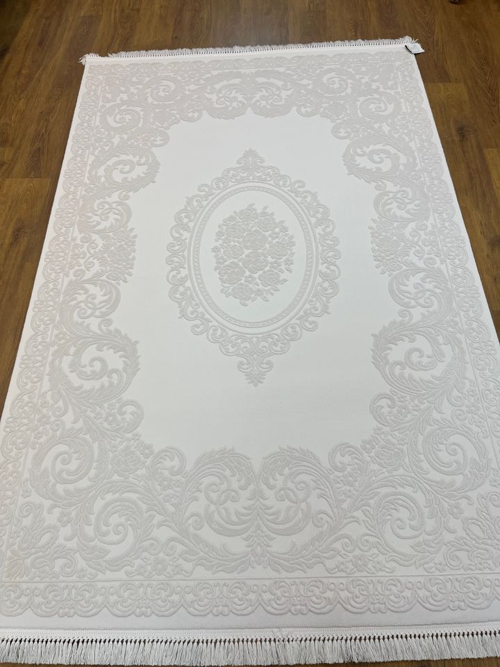 BUGO CONCEPT AKRİLİK KREM MAKİNA HALISI 160x230 - 160 x 230