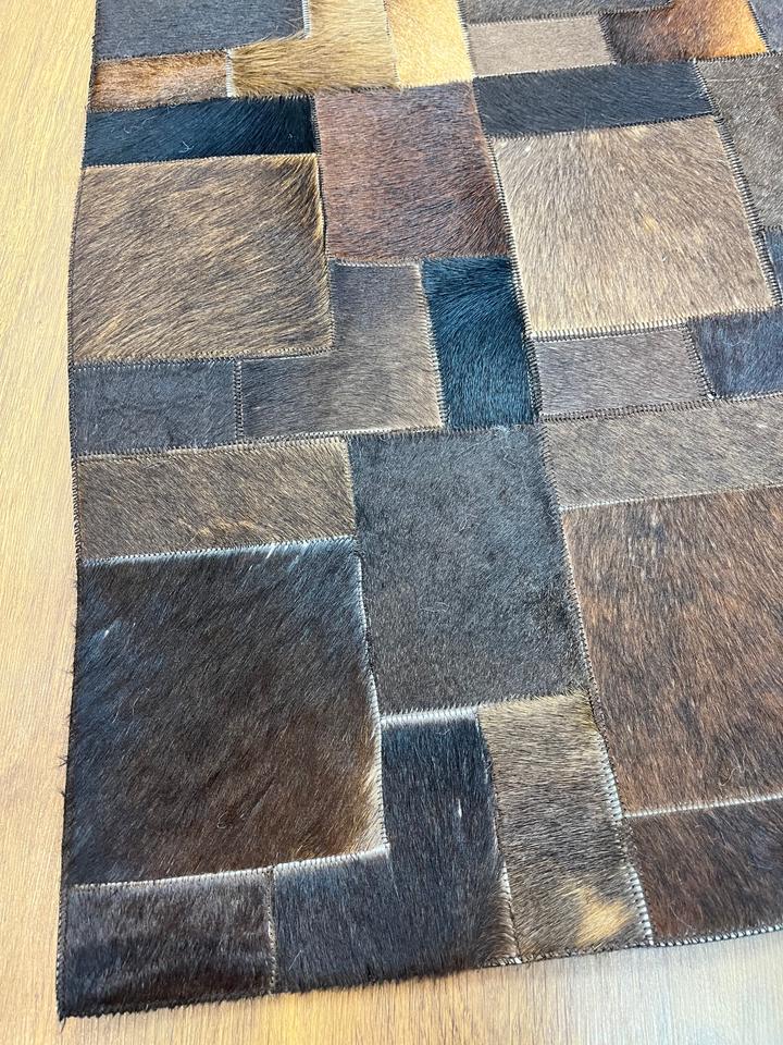 BÜYÜK PARÇALI DANA DERİSİ PATCHWORK HALI 80x140