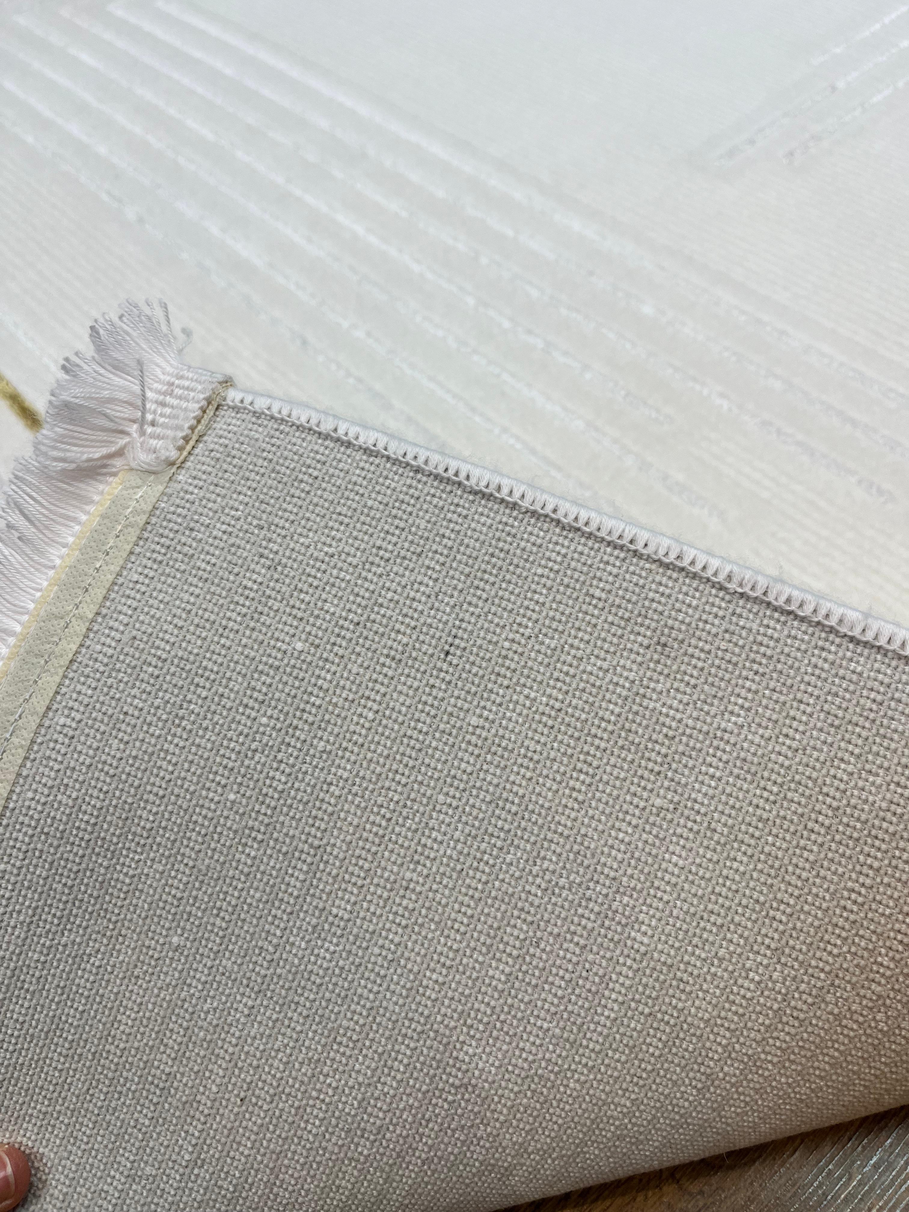 BUGO CONCEPT POLYESTER CREAM GOLD MAKİNA HALISI 160x230