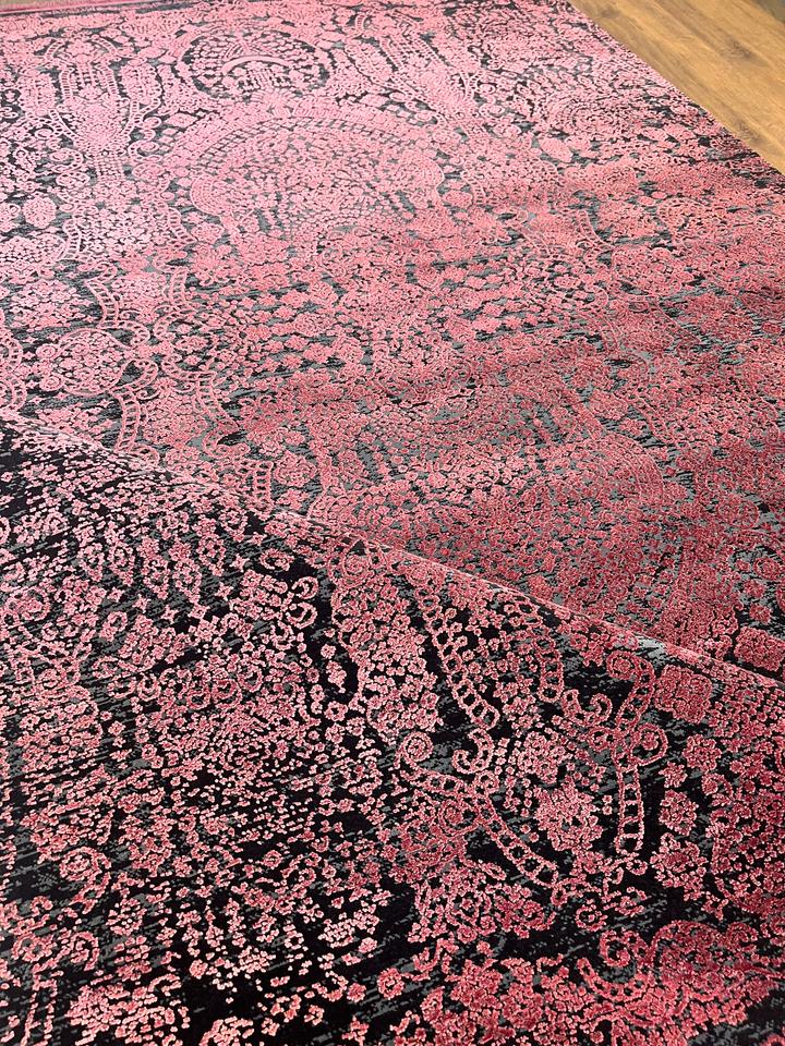 BUGO CONCEPT AKRİLİK VİSKON RED BLACK MAKİNA HALISI 160x230