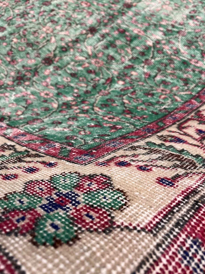 BUGO CONCEPT el dokuma vintage traşlanmış halı 194x293