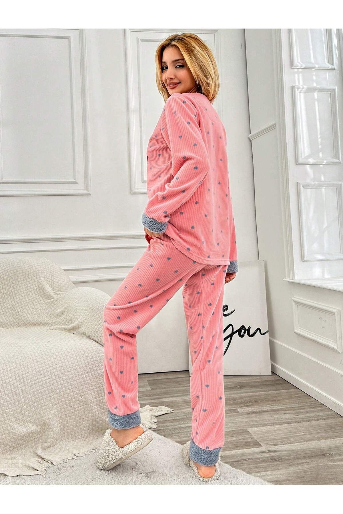 Nakışlı Kalp Detaylı Fitilli Kadın Polar Pijama Takımı LMR007