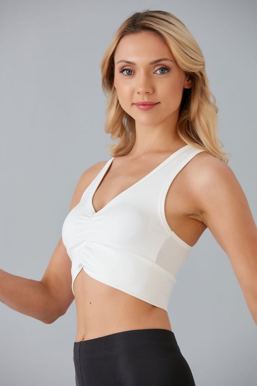 Beyaz Hafif Destekli Kaplı Önü Büzgülü Crop Top Büstiyer Spor ve Günlük Kullanım 5101