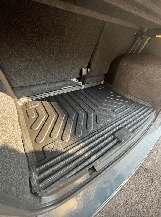 Fiat Fiorino 2020 Sonrası ( Halı Zeminli ) Bagaj Havuzu