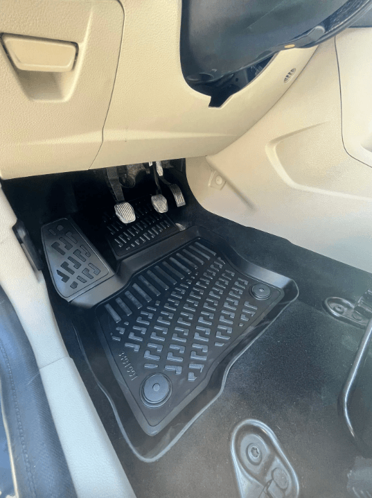 Ford Focus 3.5 2014-2018 Uyumlu 4.5D Havuzlu Paspas