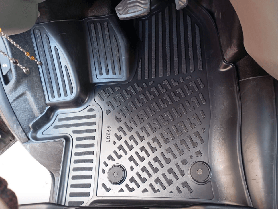 Ford Tourneo Custom Otomatik (Şoför+1 Yolcu) 2012-2023 Uyumlu 4.5D Havuzlu Paspas