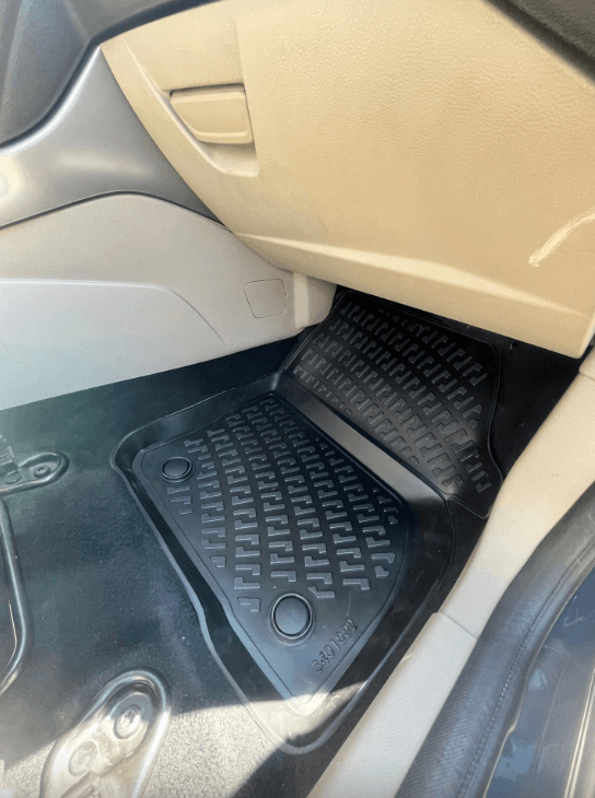 Ford Focus 3.5 2014-2018 Uyumlu 4.5D Havuzlu Paspas