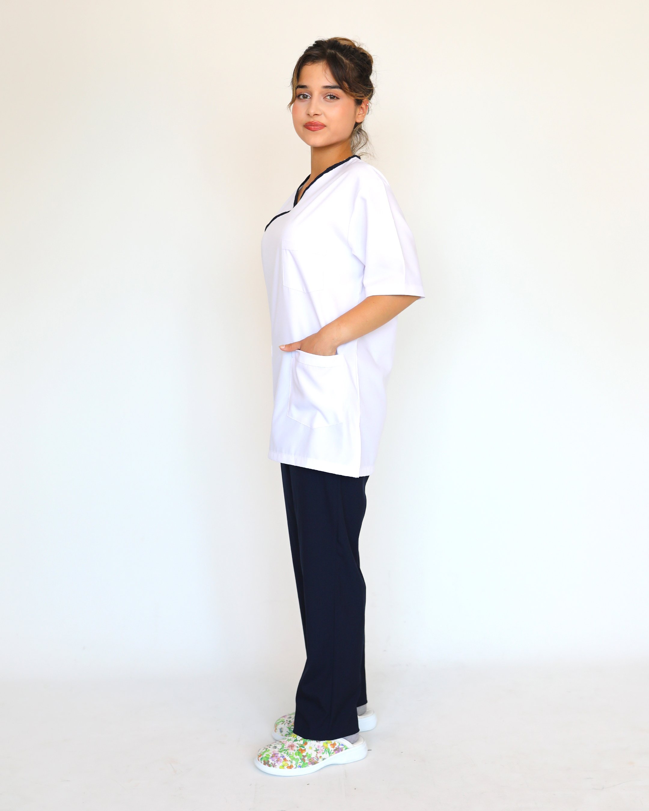 Kruvaze Y Yaka Alpaka (Kalın Kumaş) Scrubs Takımı