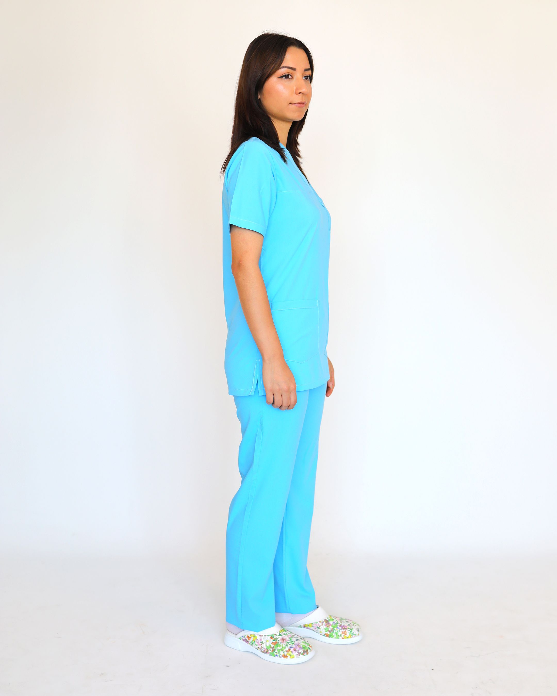 V Yaka Soft Likralı (Kalın Esnek Kumaş) Scrubs Takımı