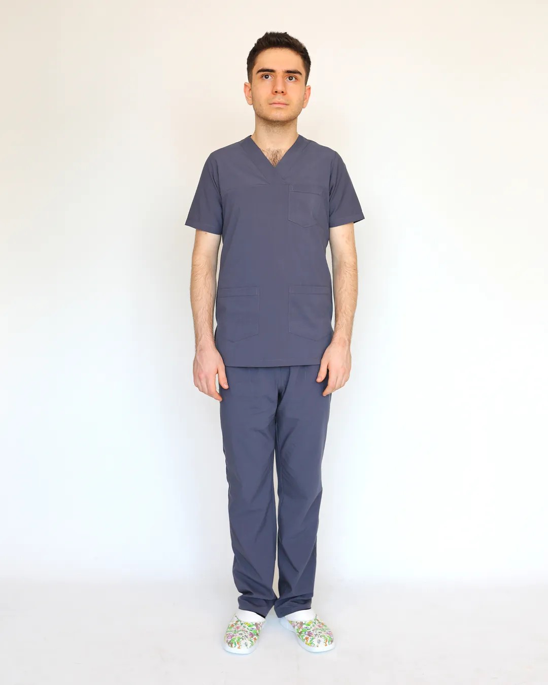 V Yaka Erkek Scrubs Takımı - Antrasit