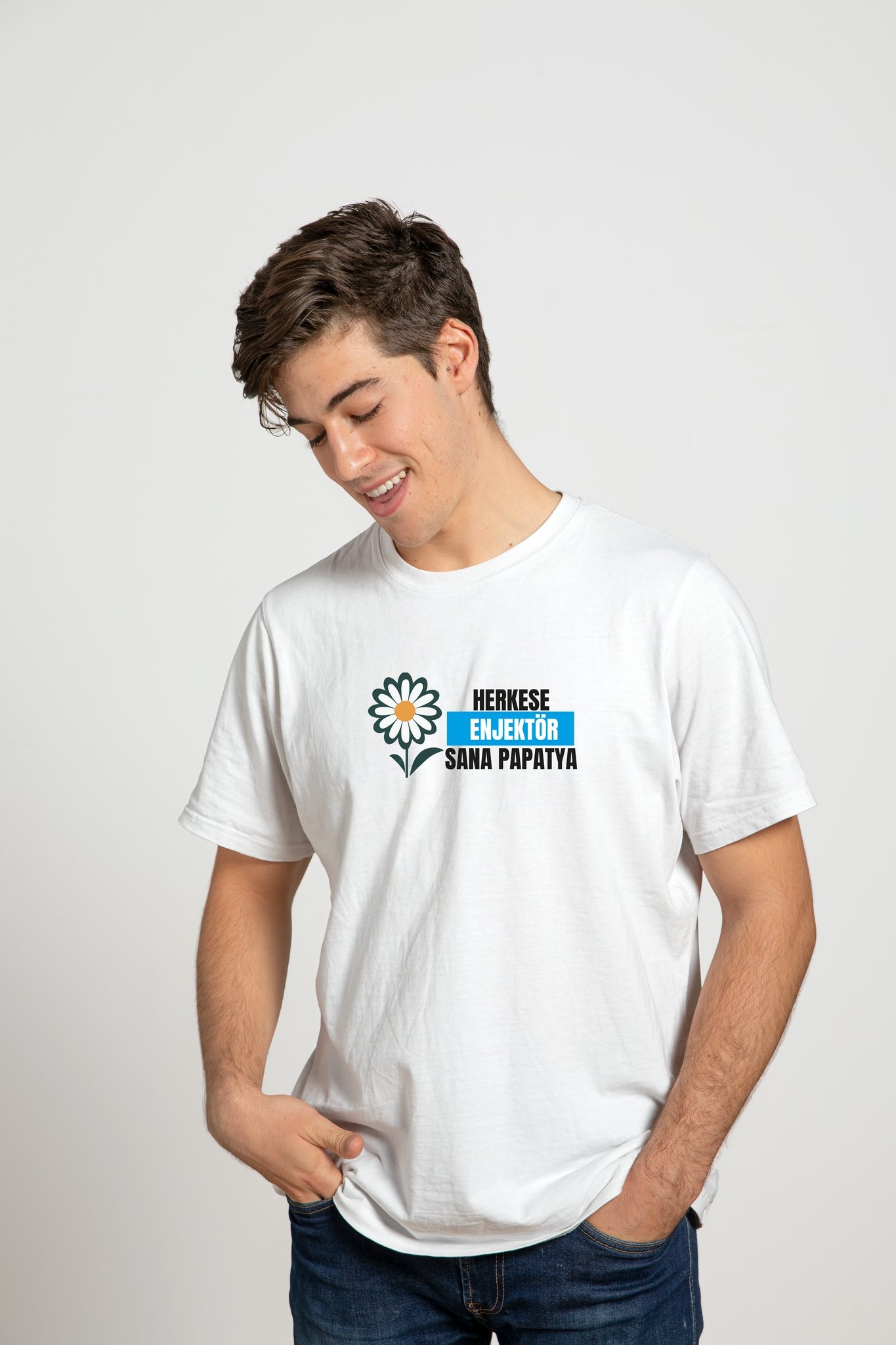 Herkese Enjektör Sana Papatya | Deluxe T-Shirt