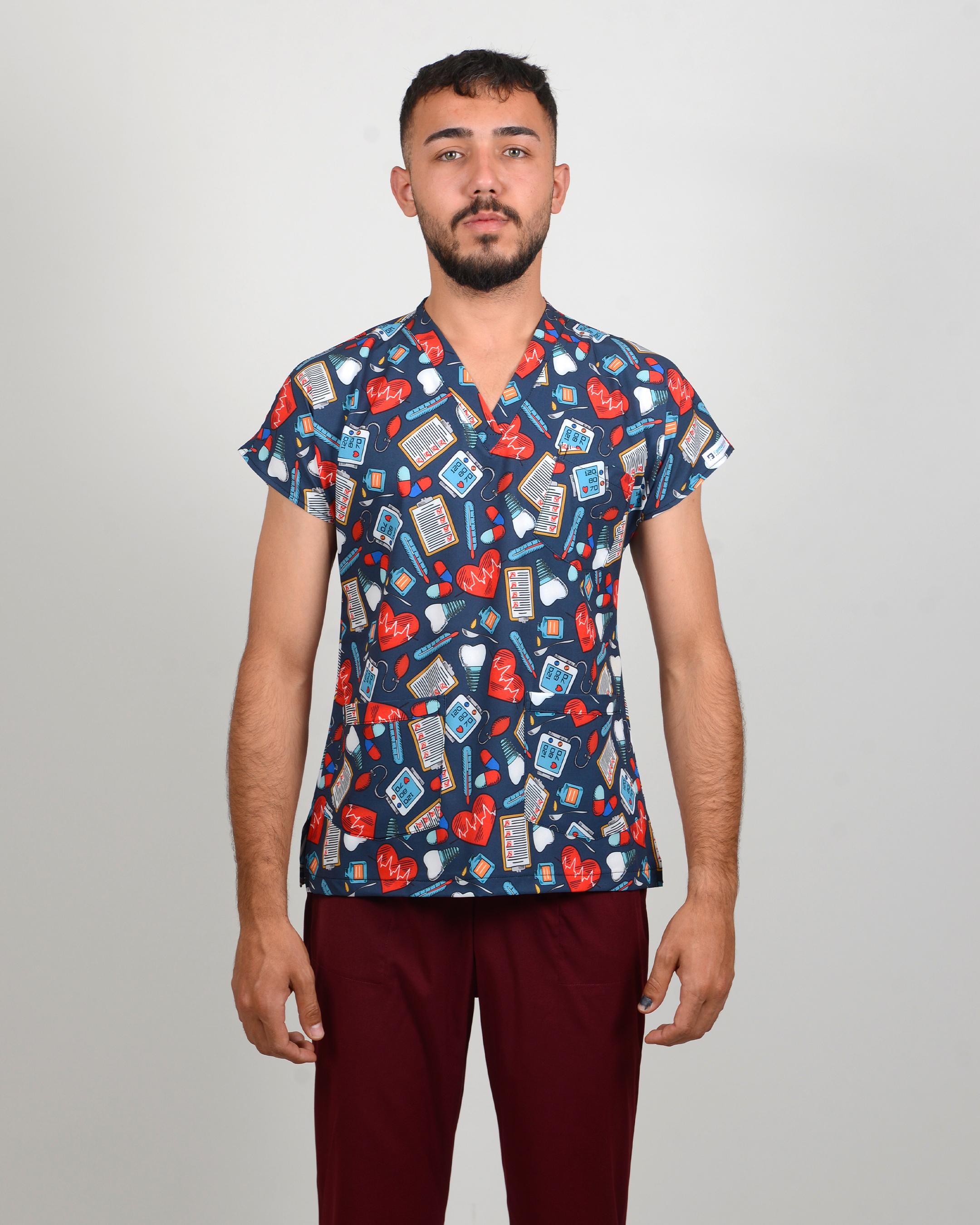 EKG ve Medikal Ekipman Desenli Yarasa Kol Scrubs (Sadece Üst)
