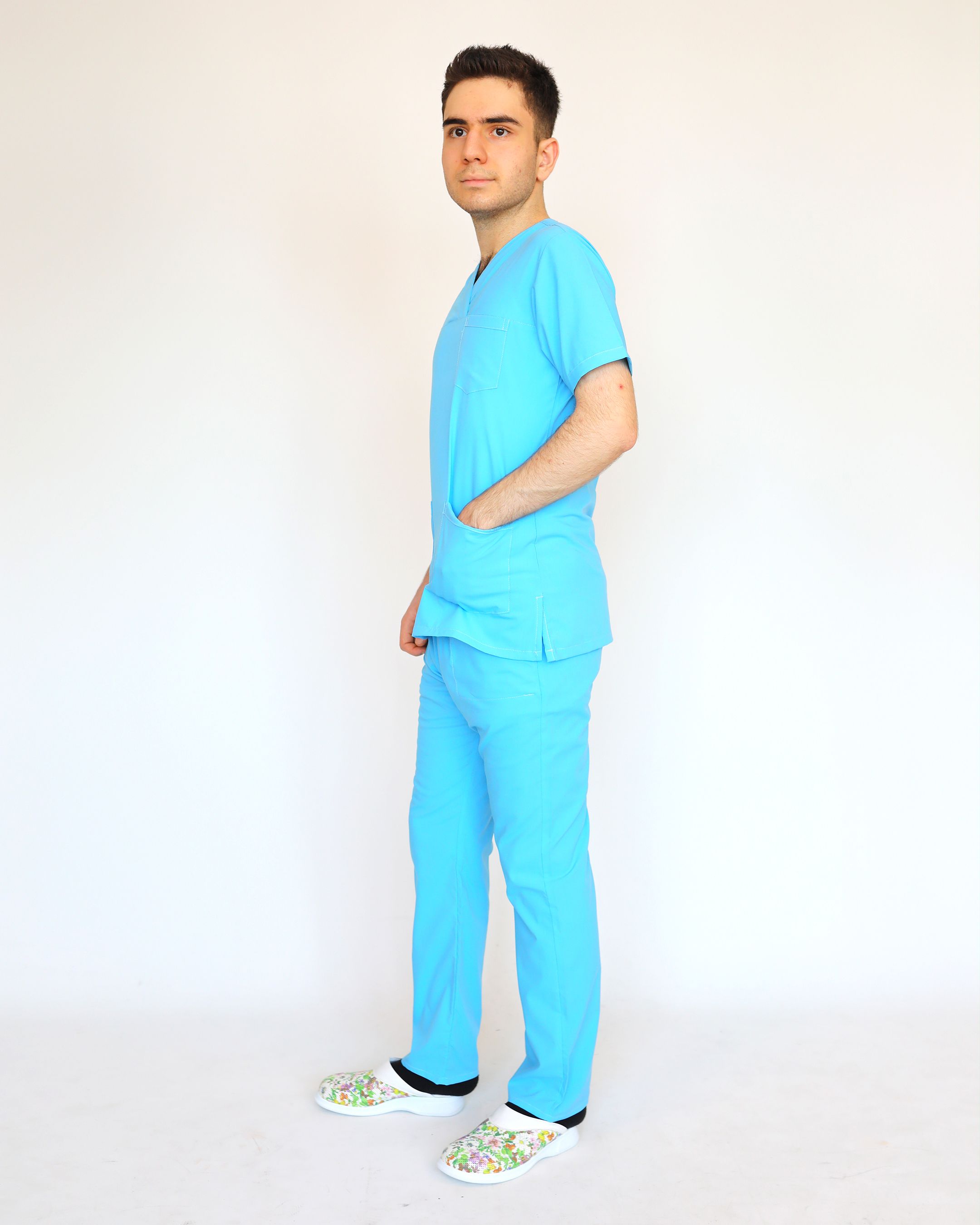 V Yaka Soft Likralı (Kalın Esnek Kumaş) Scrubs Takımı