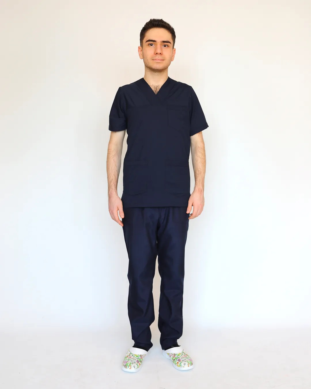 V Yaka Erkek Scrubs Takımı - Lacivert