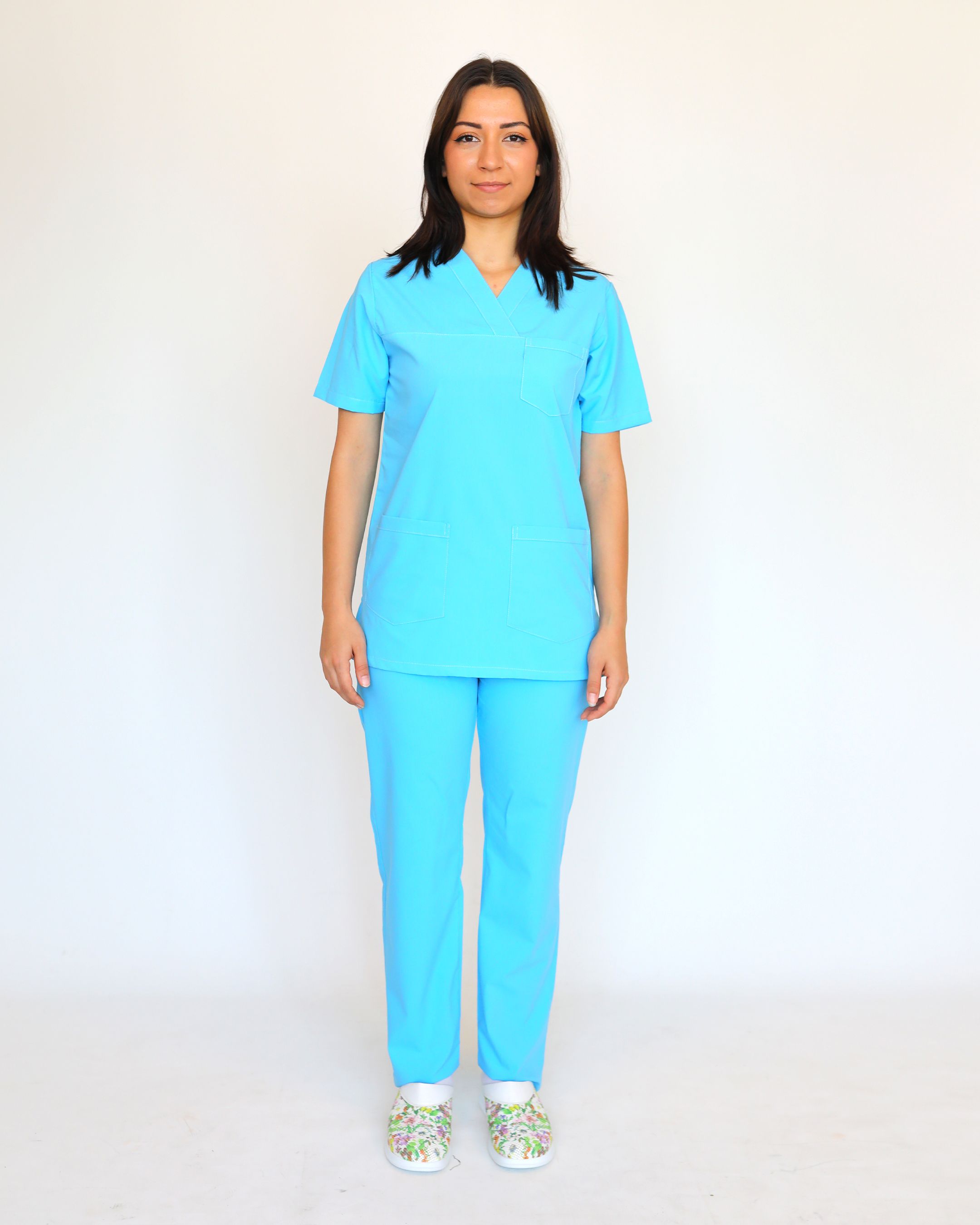 V Yaka Soft Likralı (Kalın Esnek Kumaş) Scrubs Takımı
