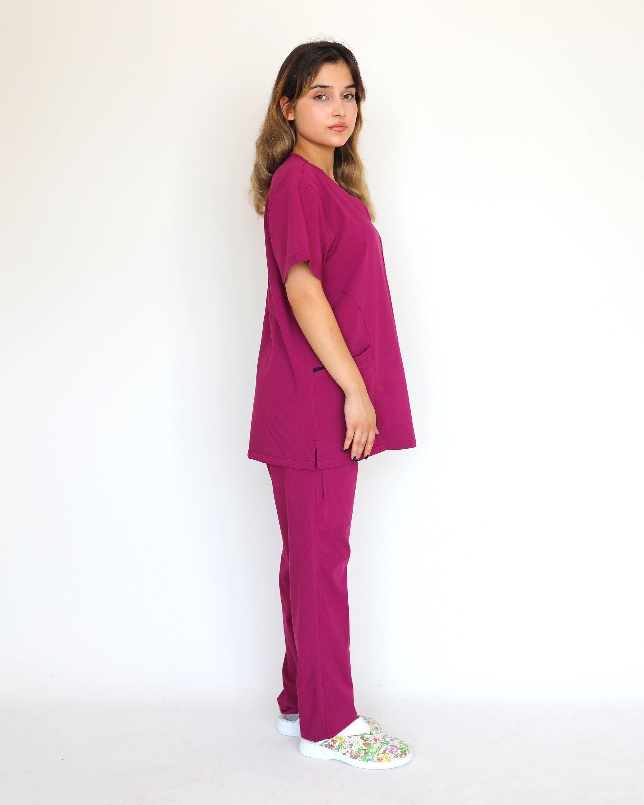 Linda Form (İnce Esnek Kumaş) Scrubs Takımı