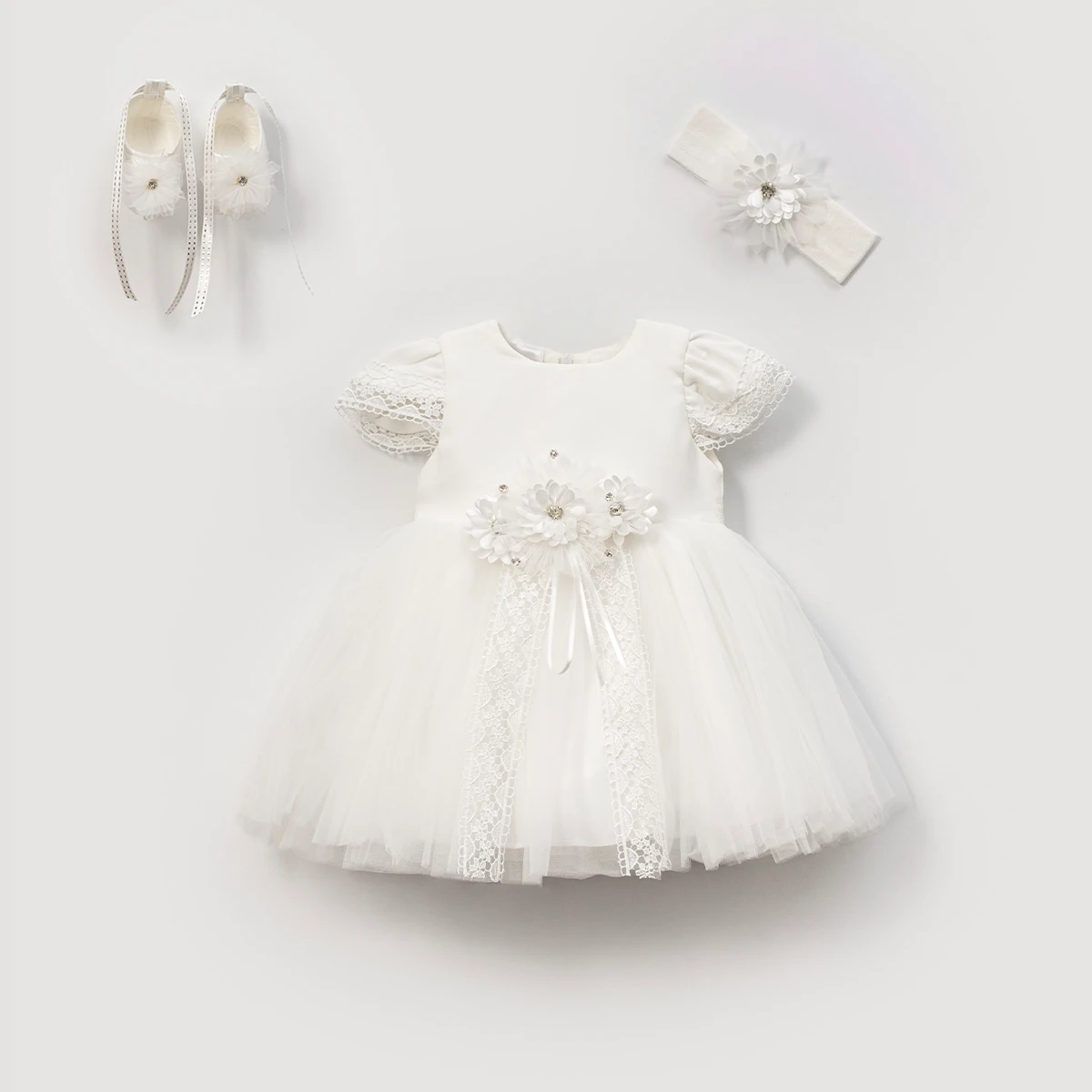 Eldora Kız Bebek 0-3 / 3-6 Ay Kemerli Elbise Özel Gün Kutulu Mevlid Seti - Ekru