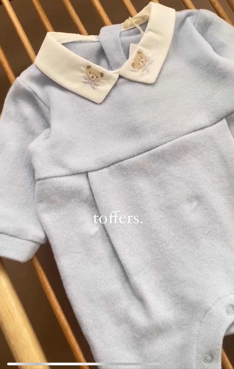 Wesley Yakası Ayı Desenli Erkek Bebek Tulum