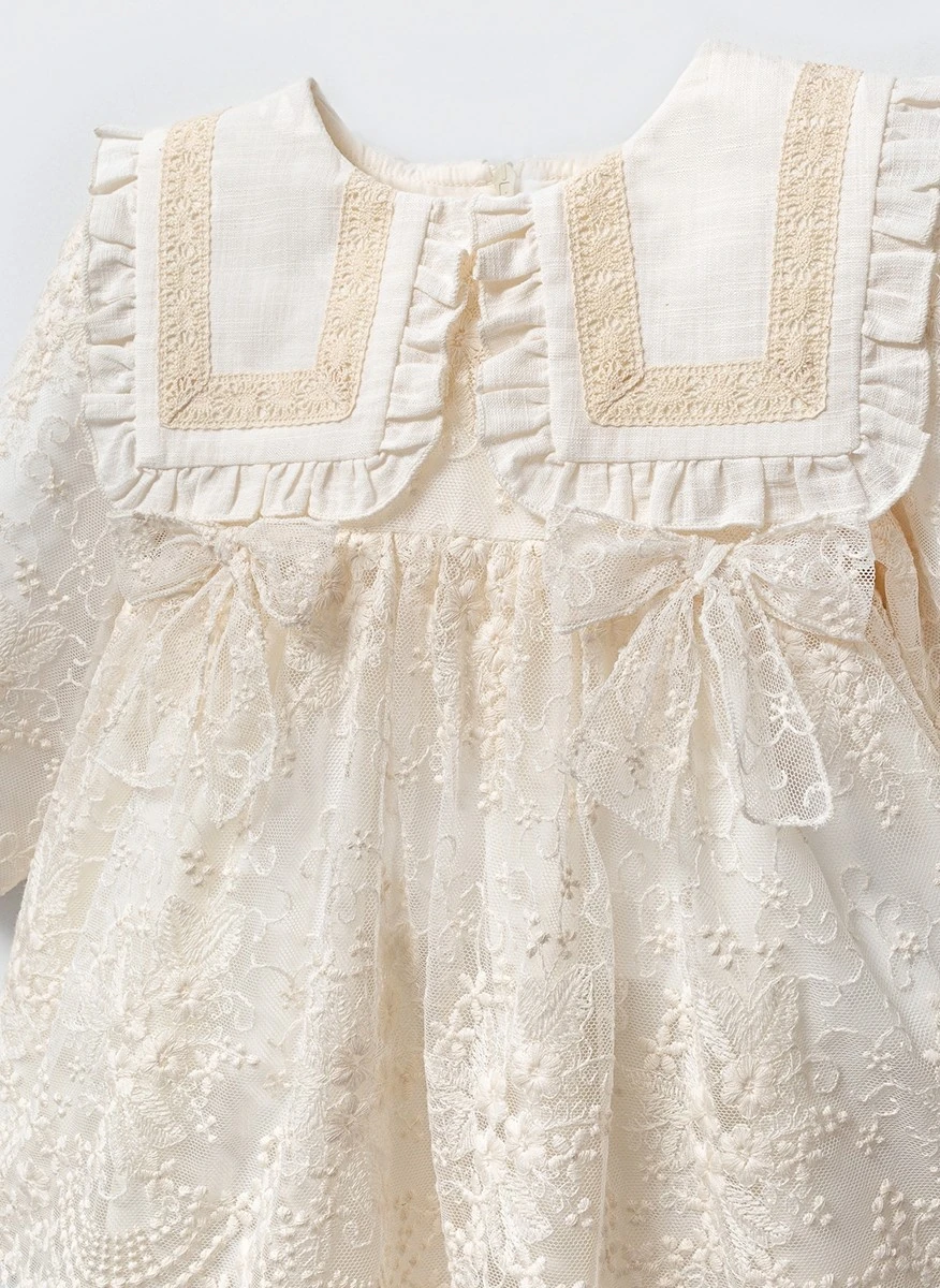 Briella Dantel Tasarım Kız Bebek Yaka Detaylı Elbise