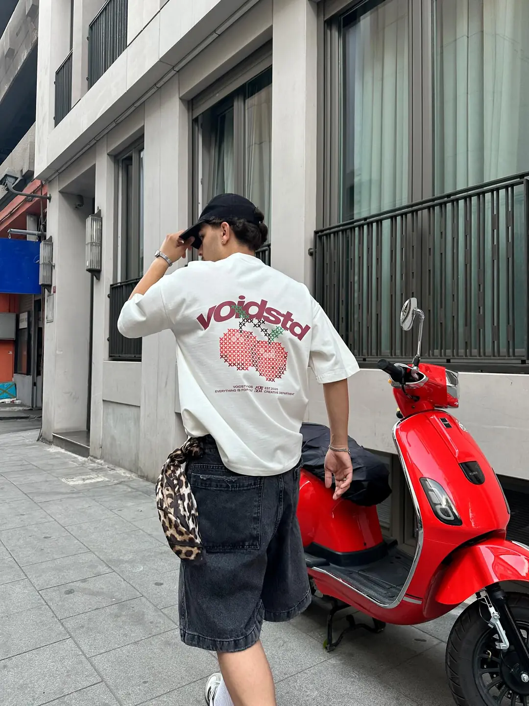 VOID PIXEL CHERRY STITCH PREMIUM OVERSIZE T-SHIRT