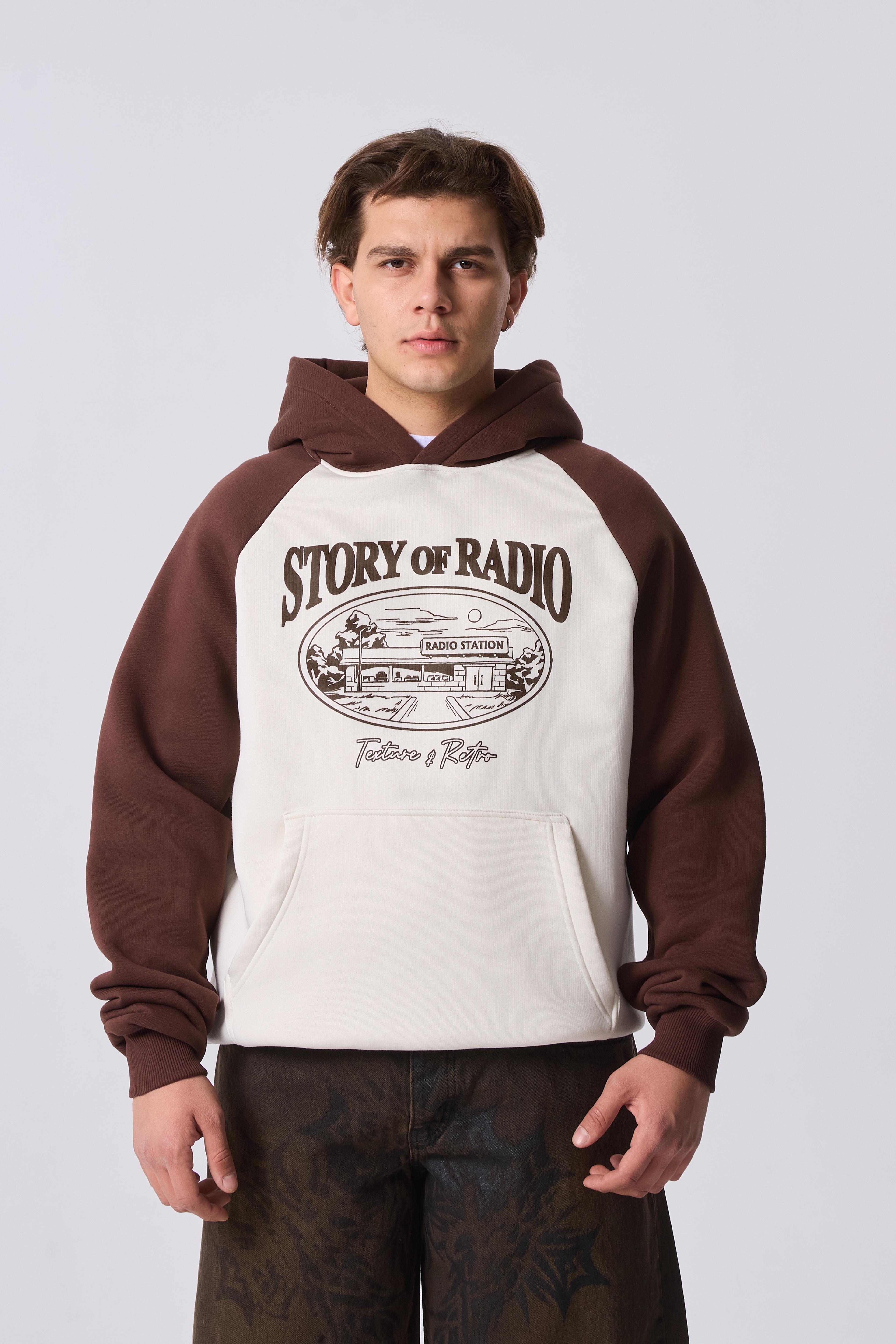 Story of Radio Baskılı Oversize Kapüşonlu Sweatshirt - Kahverengi