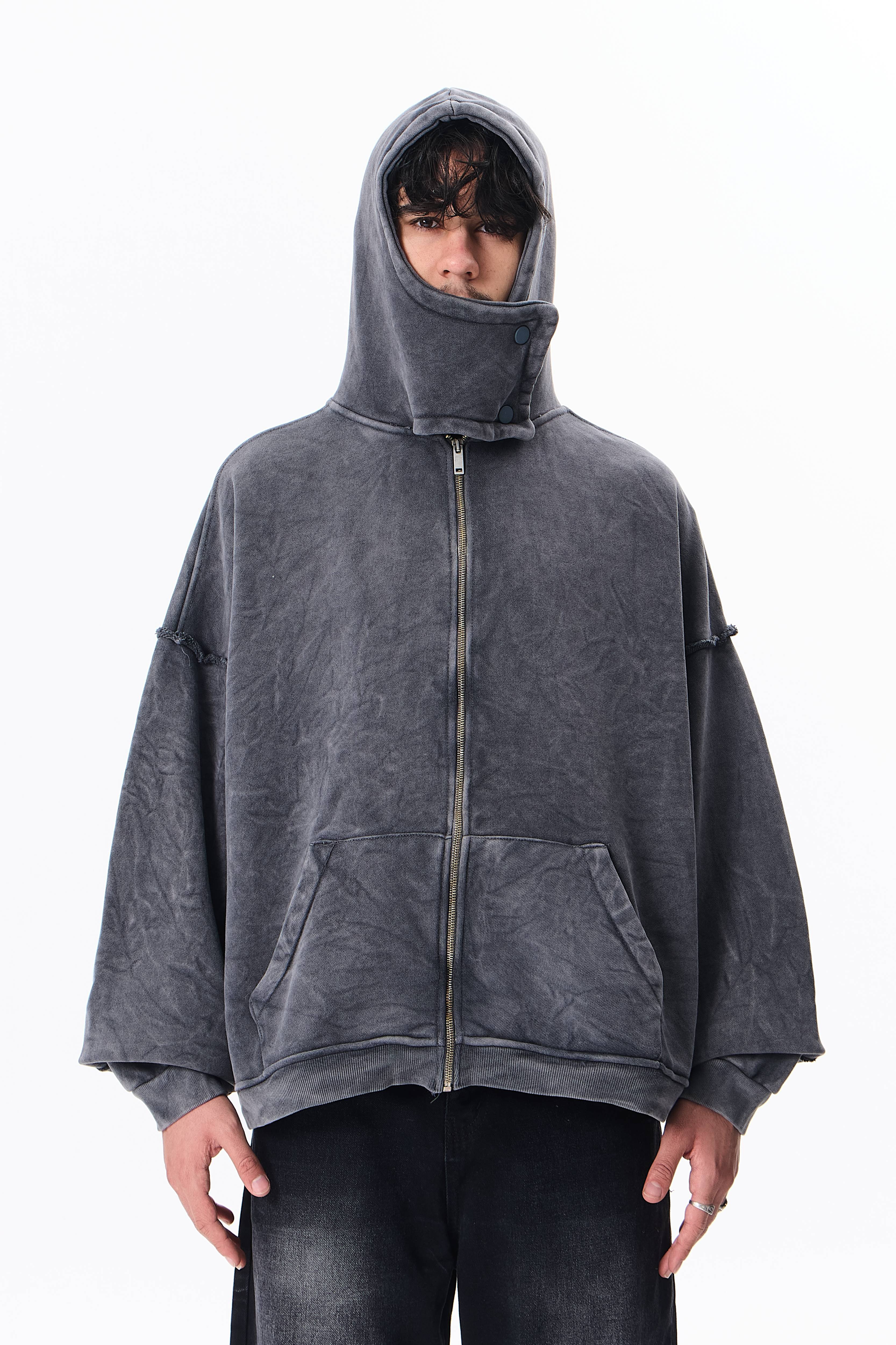 Maske Detaylı Diyagonal Premium Kapüşonlu Oversize Sweatshirt