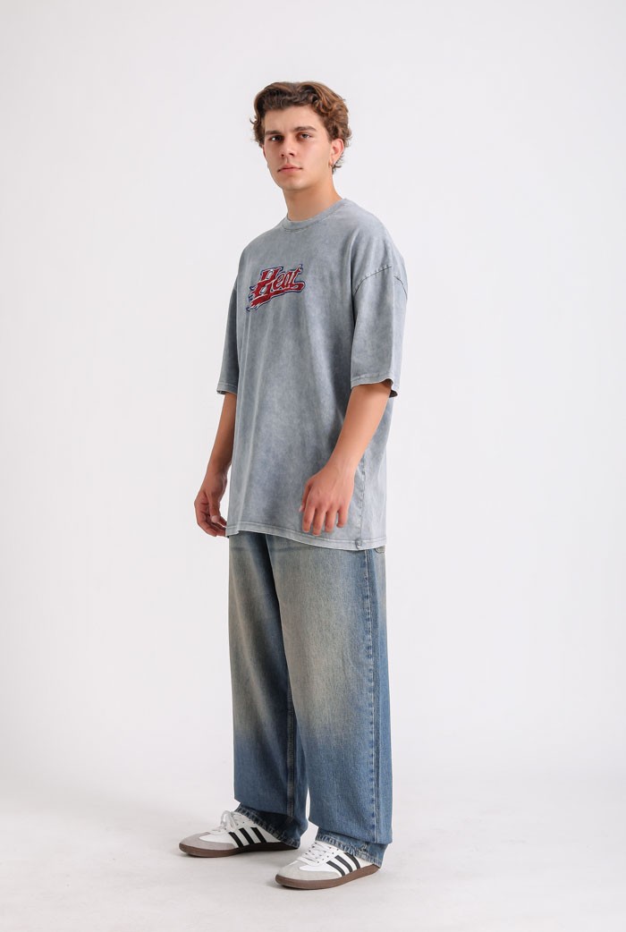 Acid Wash Heat Nakışlı Oversize Tişört