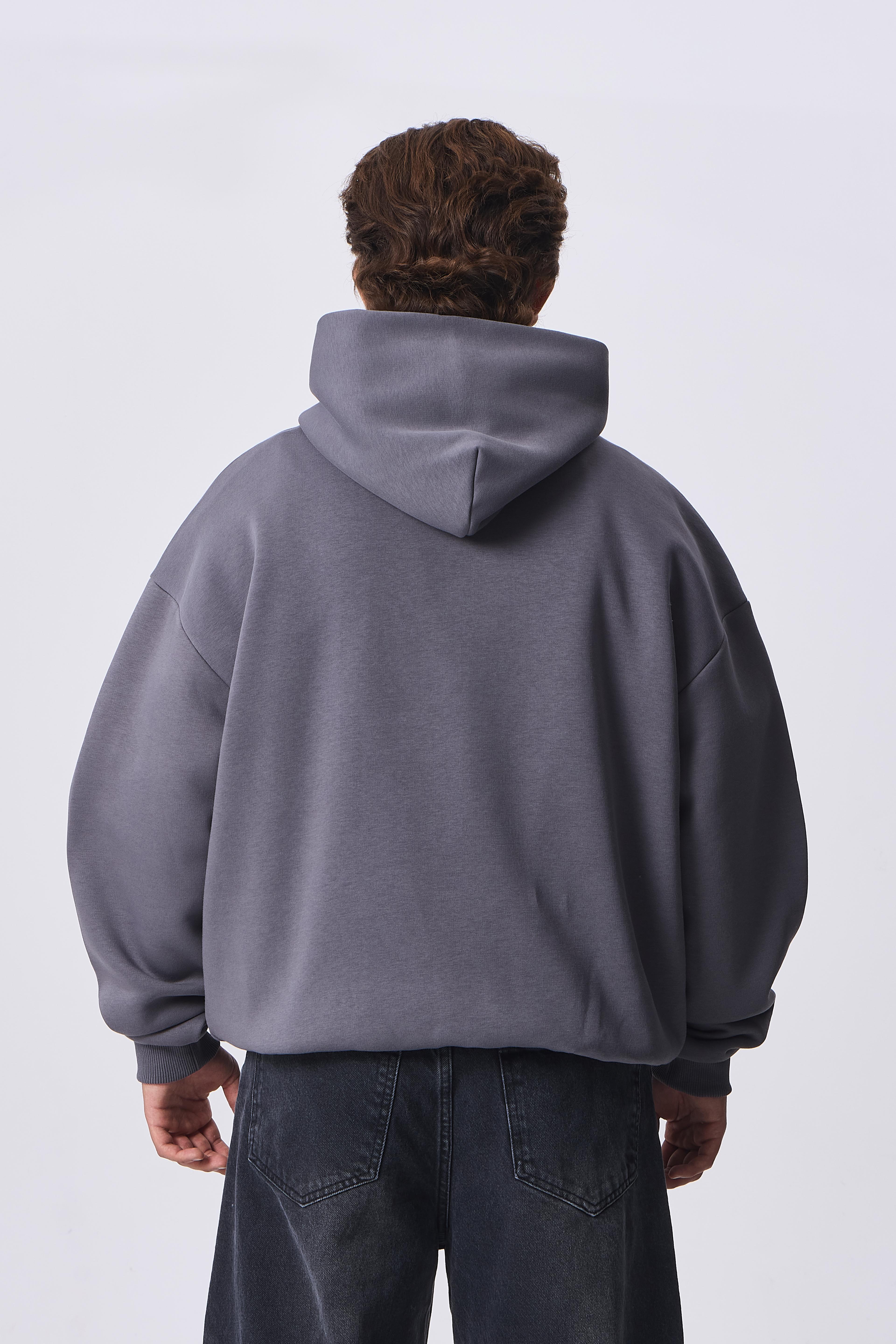 RVW Kabartma Detaylı Oversize Kapüşonlu Sweatshirt