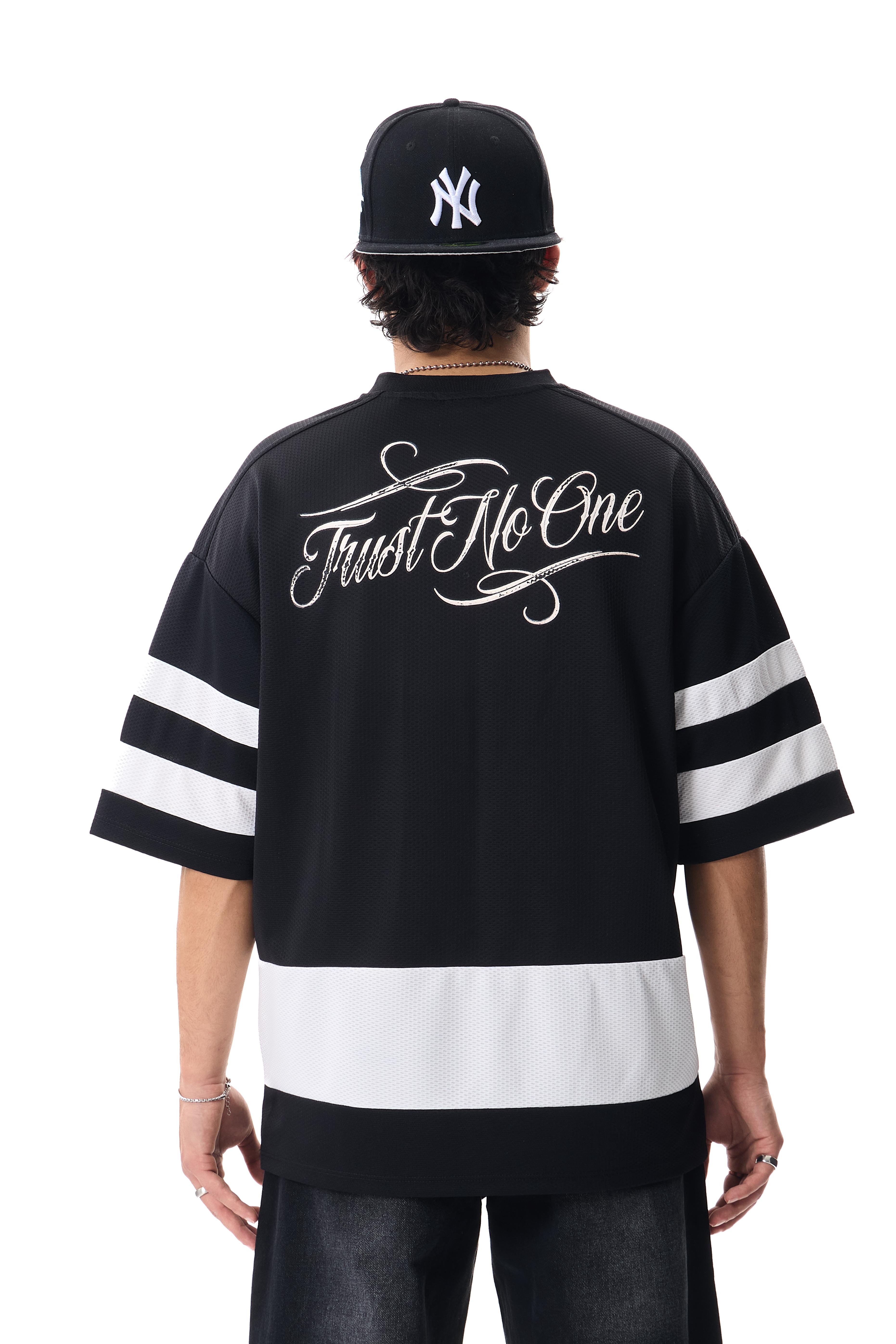 Trust No One Baskılı Premium Oversize Athletic Jersey