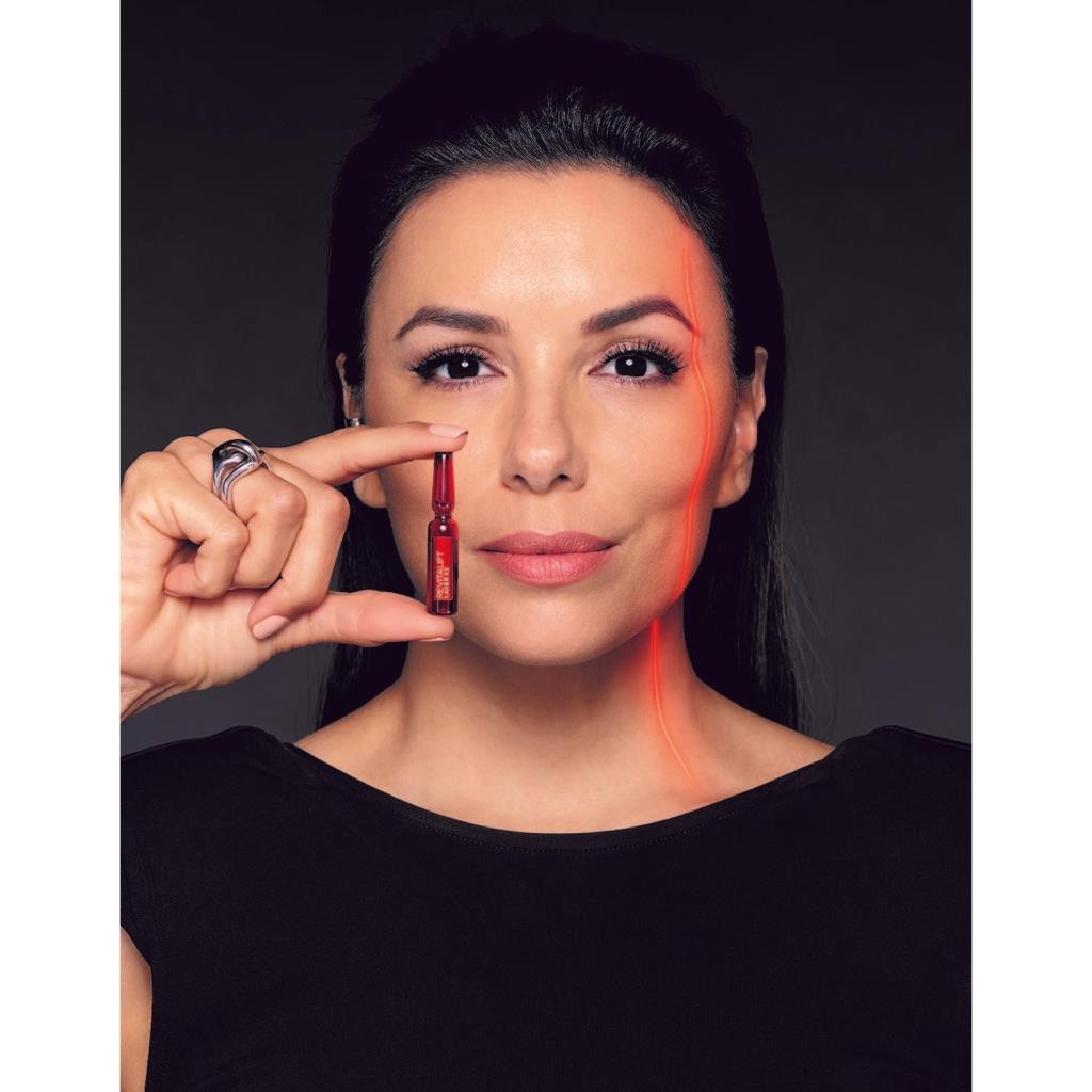 L’Oréal Paris Revitalift Lazer X3 7 Günlük Kür Peeling Etkili Konsantre Ampul 7 ml