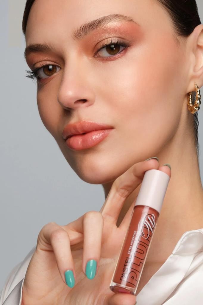 Pastel Plump Up Dolgunlaştıran Dudak Parlatıcısı 202 + Lip To Cheek Tint Carmen 