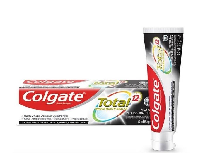 Colgate Total Profesyonel Aktif Kömür Nane Aromalı Diş Macunu 75 ml