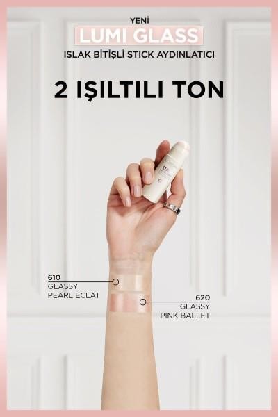  L'Oréal Paris Lumi Glass Islak Bitişli Stick Aydınlatıcı - 620 Glassy Pink Ballet