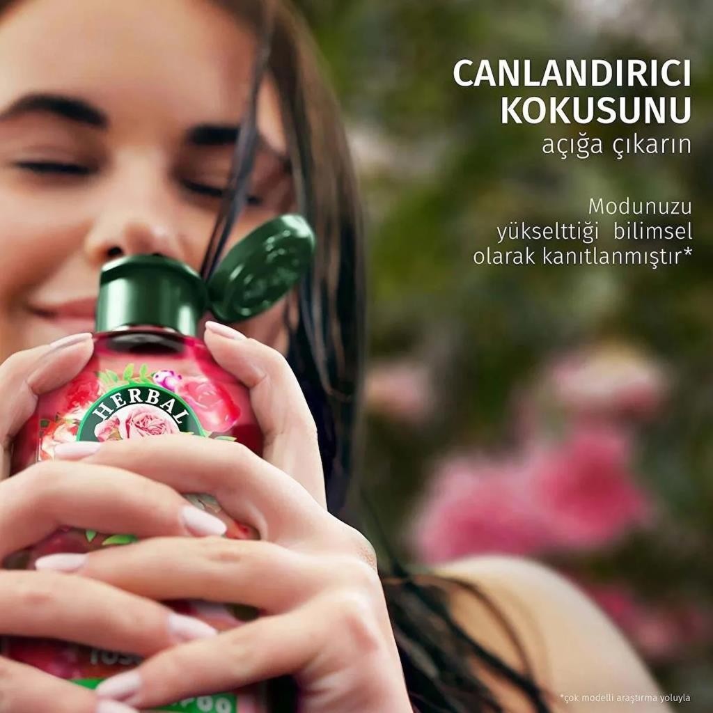 Herbal Essences Kadifemsi Yumuşaklık Gül Kokulu Saç Bakım Kremi 250 ml 