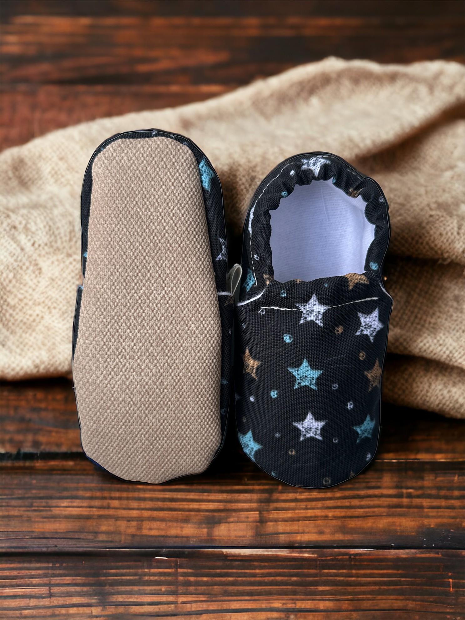 Comet Pattern Nursery-Home Shoes