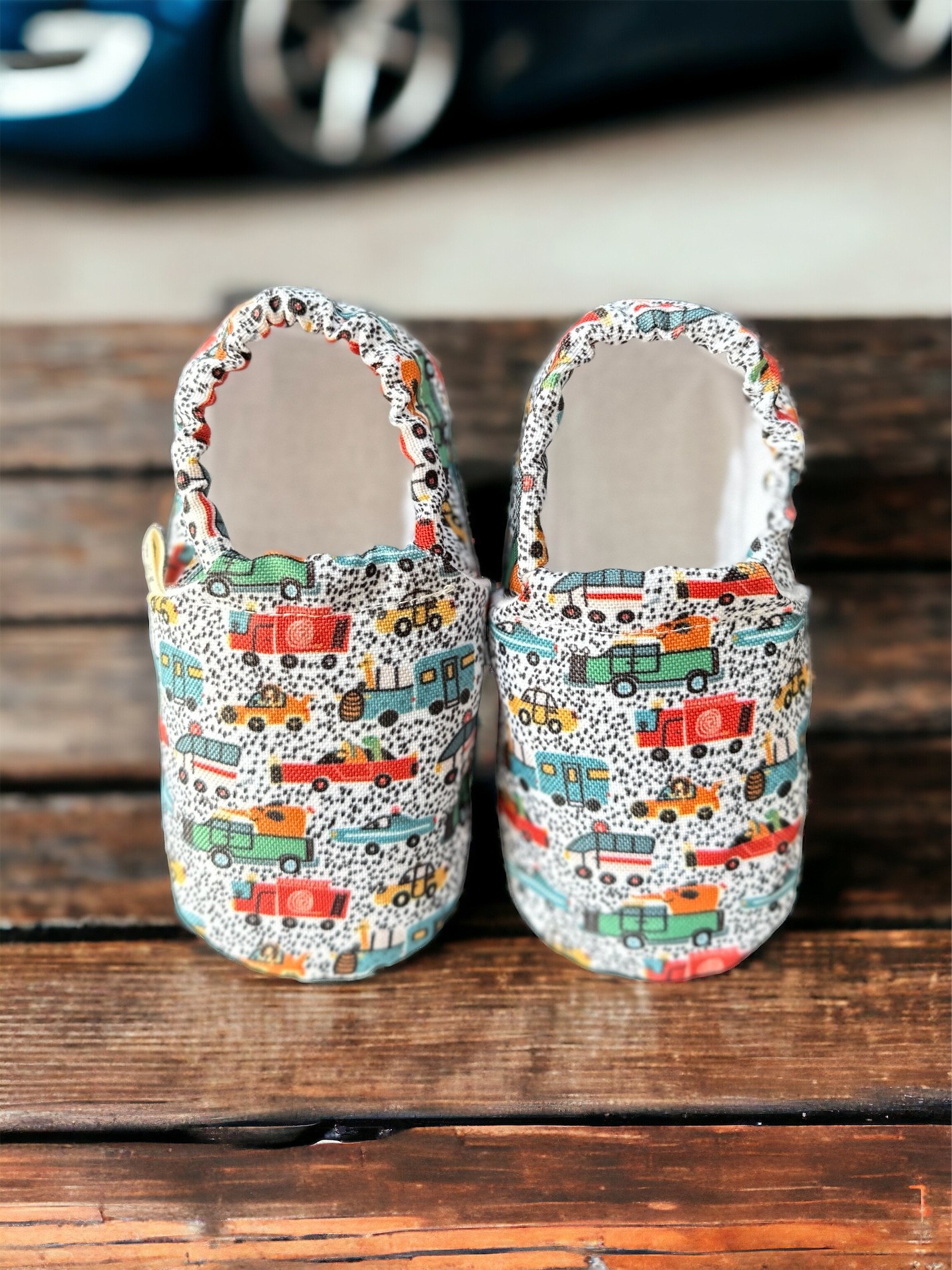 Migrating Animals Pattern Nursery-Home Shoes