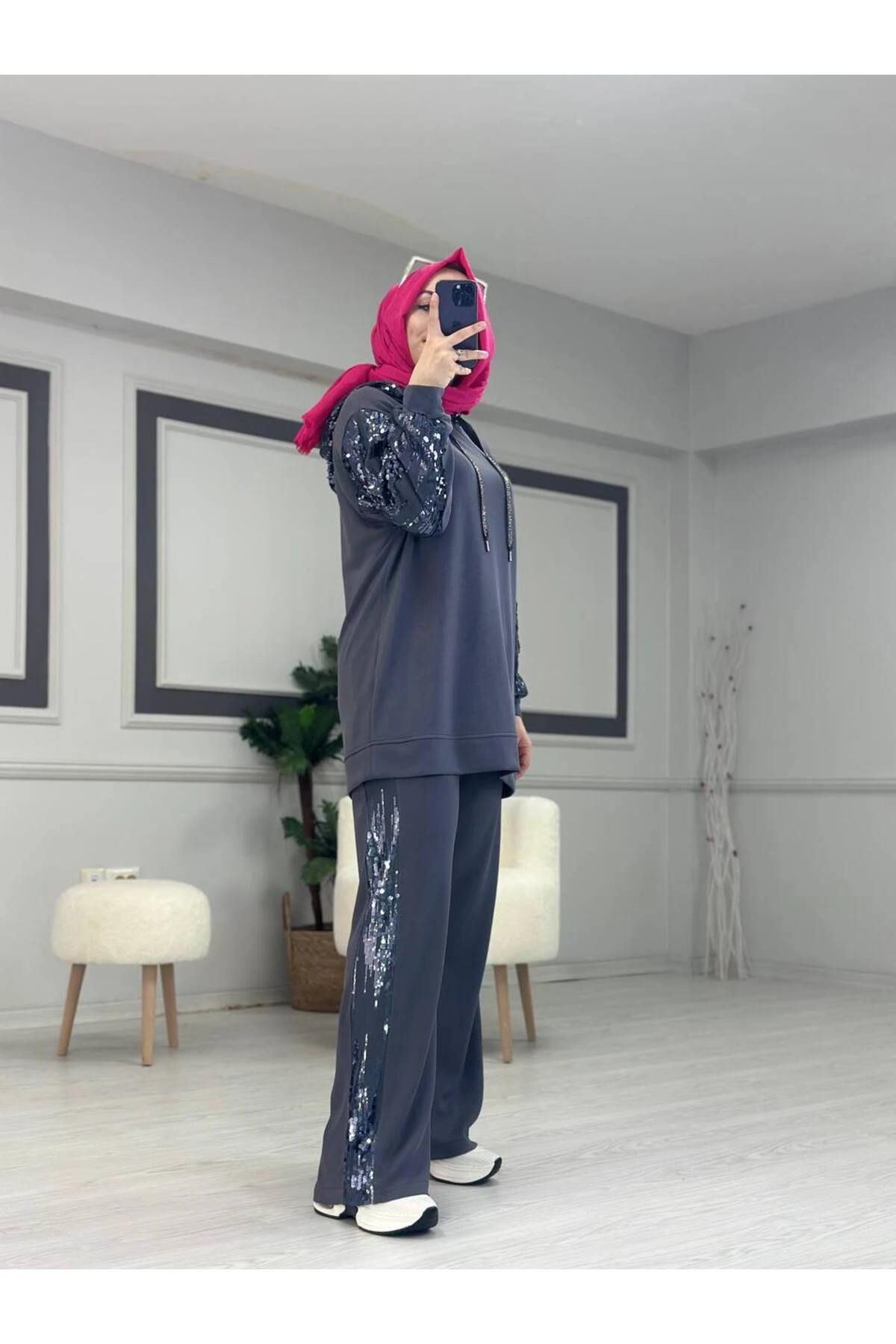 Camelya pullu takım