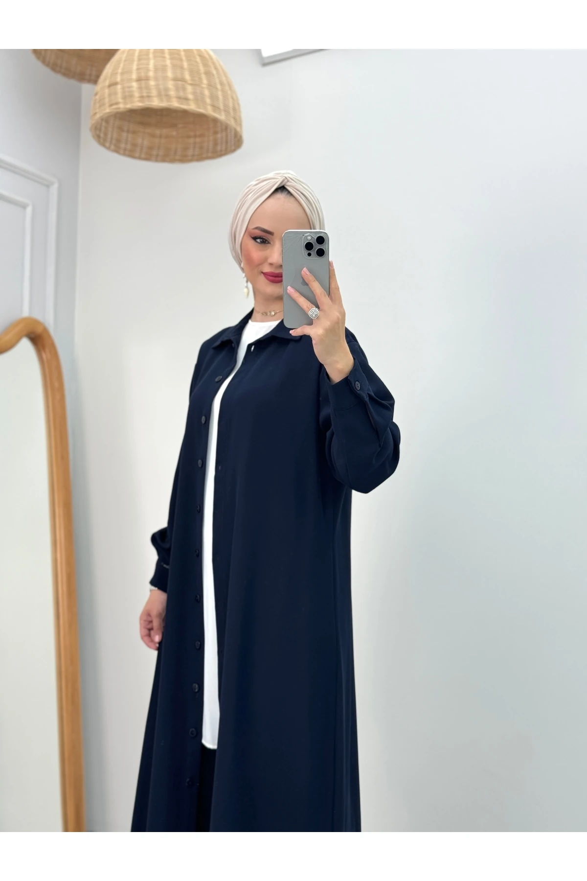 CAMELYA Kumlu Krep Kumaş Tuniği Uzun Düğmeli Üçlü Takım