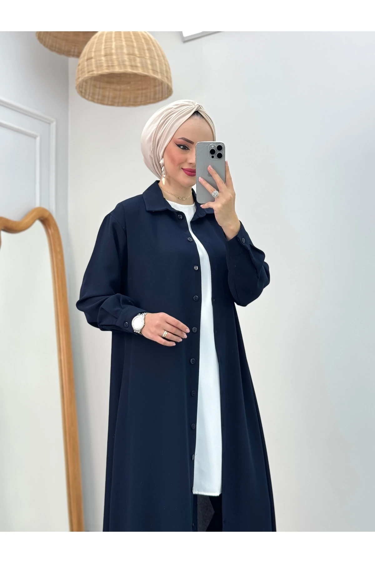 CAMELYA Kumlu Krep Kumaş Tuniği Uzun Düğmeli Üçlü Takım