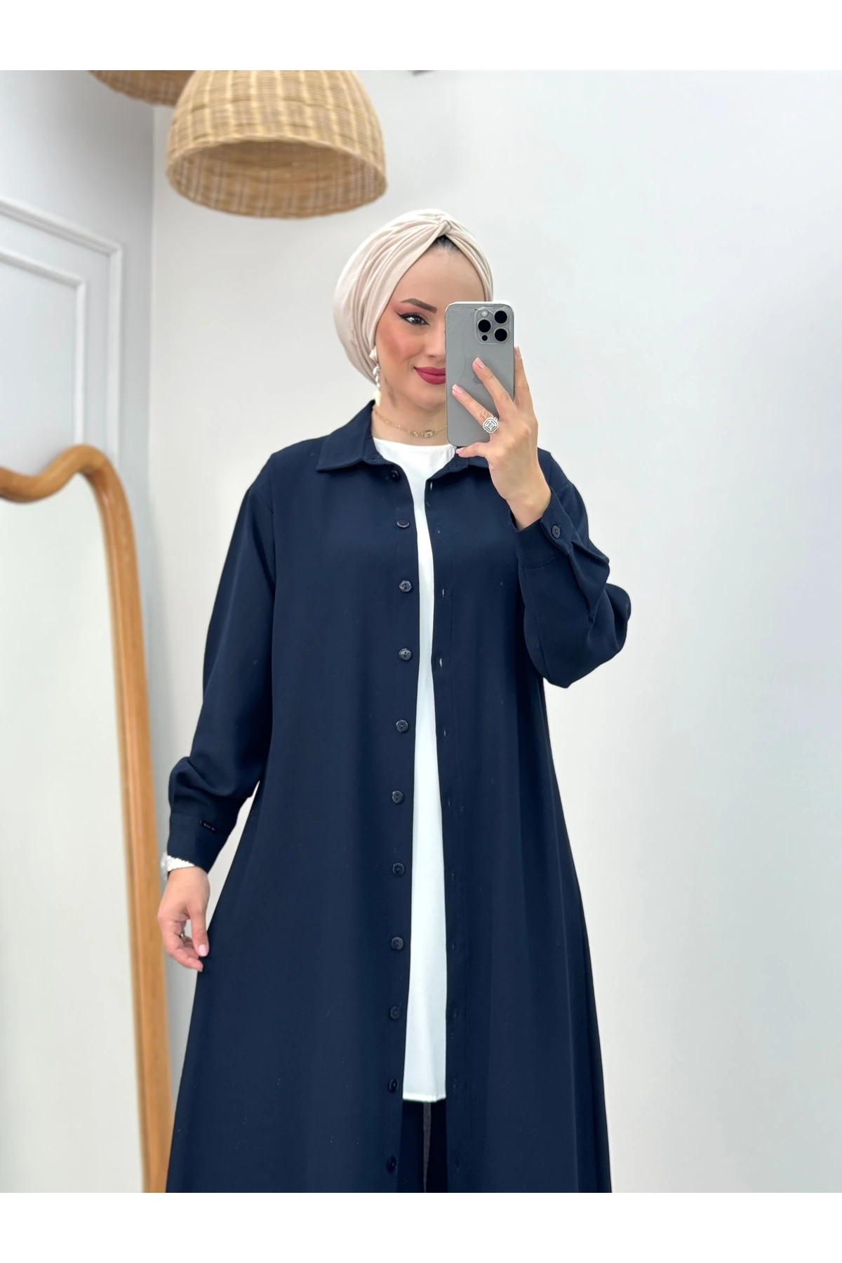 CAMELYA Kumlu Krep Kumaş Tuniği Uzun Düğmeli Üçlü Takım