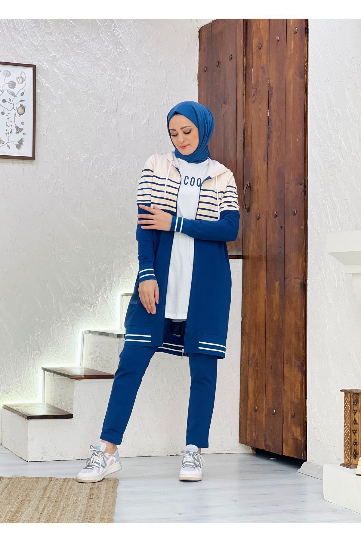 Camelya Yeni Sezon Üçlü Eşofman Takımı