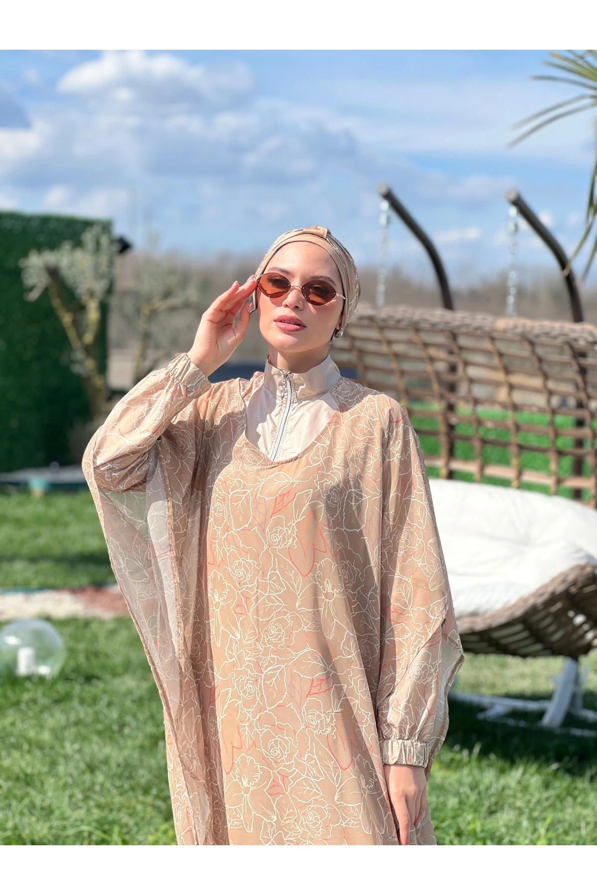 Camelya Pareolu Tam Kapalı Tesettür Mayo Takımı10037