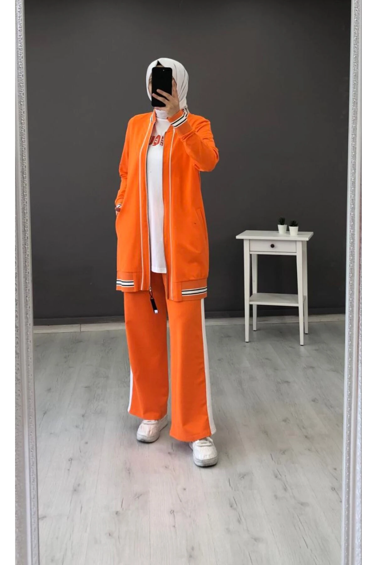 CAMELYA ÜÇLÜ EŞOFMAN  TAKIMI