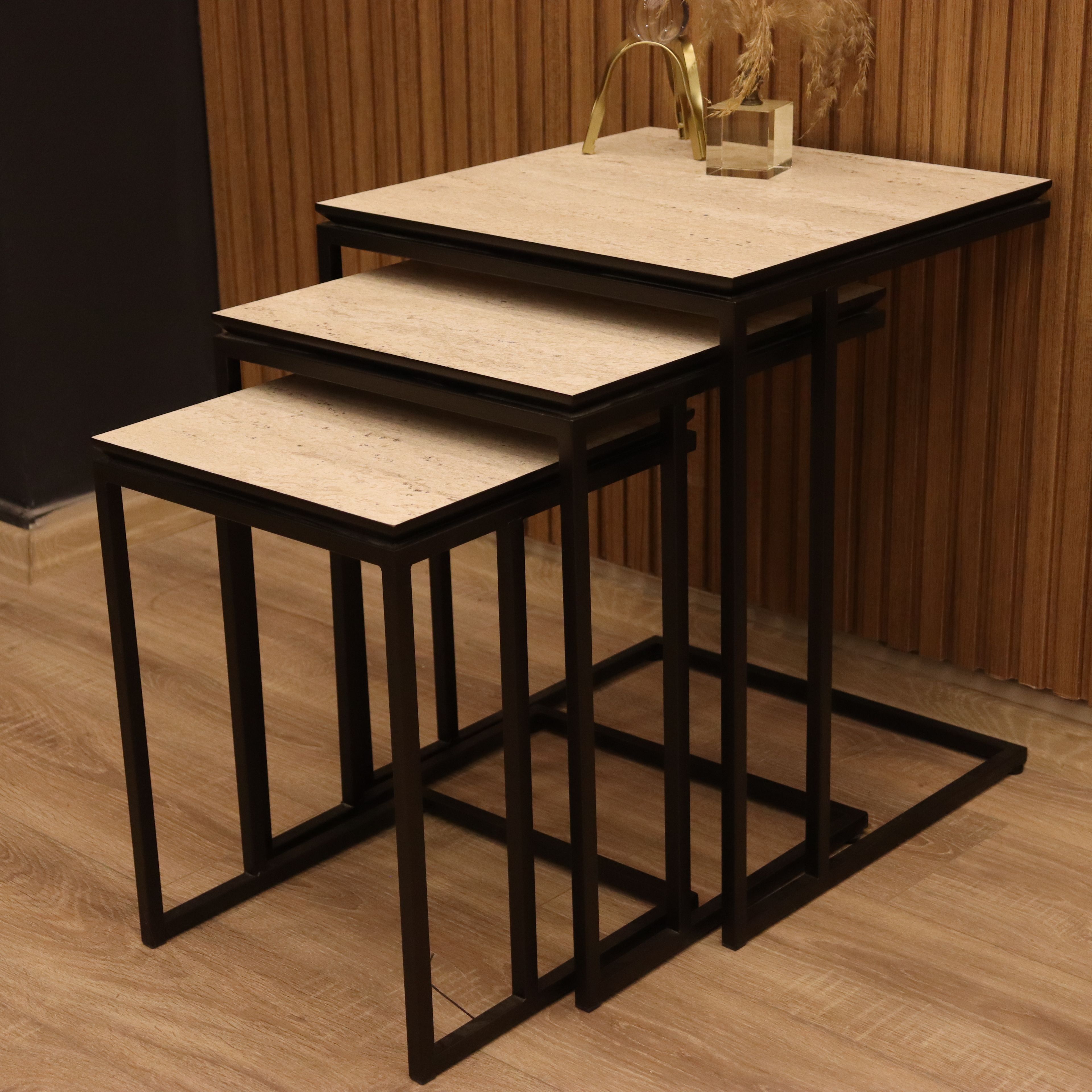 Neo Travertine Nesting Table